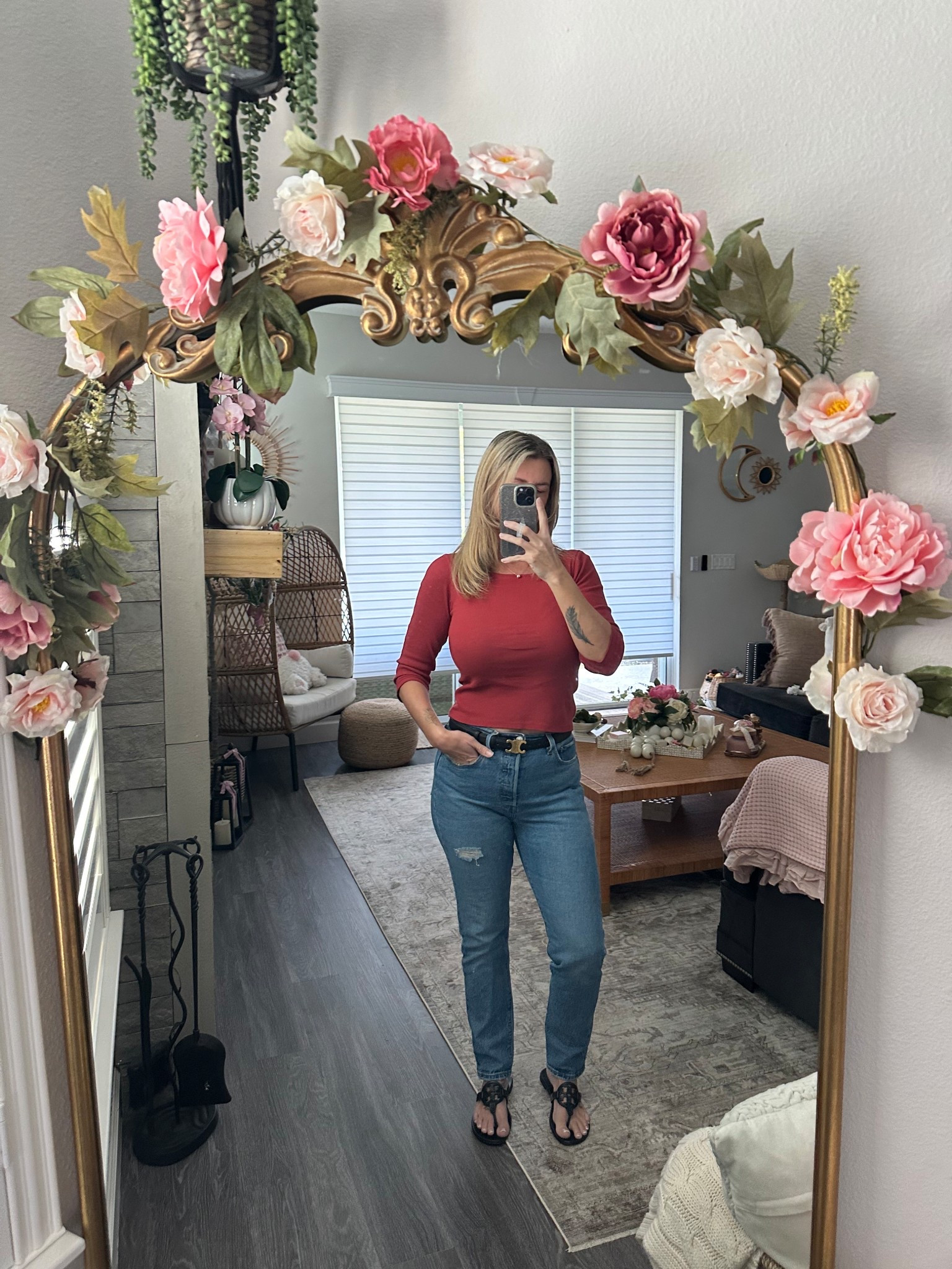 Love a little red it’s my go to color with my hair and skin tone always complimenting then my fave jeans 501 skinny in dark wash #jeans #denim #levi #skinnyjeans #levi501 #501skinnyjeans #redshirt #style #ootd 

#LTKOver40 #LTKSeasonal #LTKStyleTip