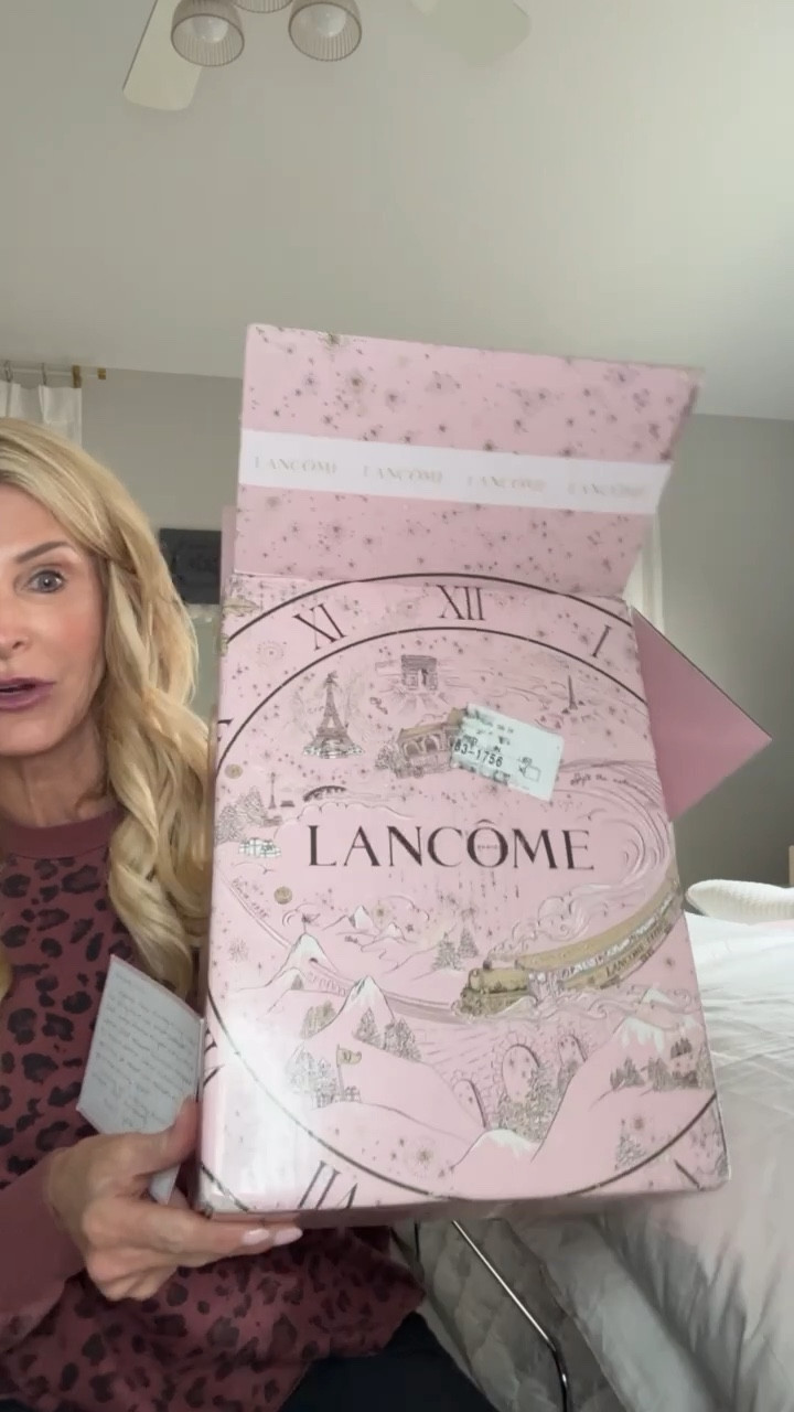 Lancôme Advent Calendar unboxing! 

#LTKCyberWeek #LTKHoliday #LTKGiftGuide