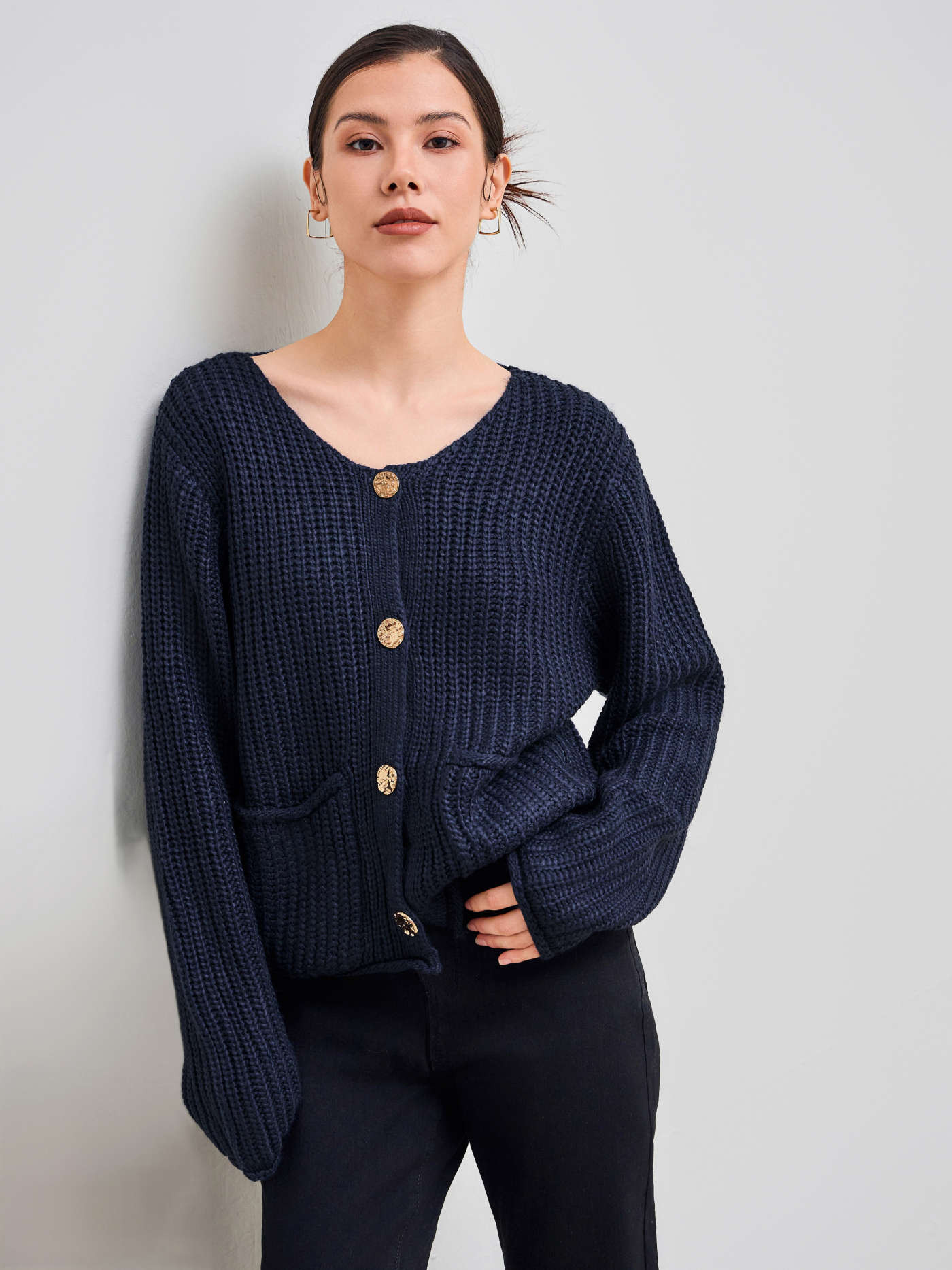 Knitted Round Neckline Solid Button Pocket Cardigan | Cider