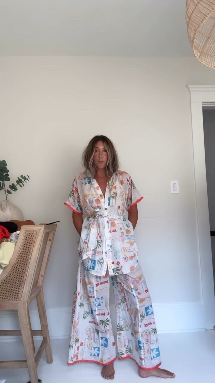 Our short sleeve essential top and pants are super lightweight and breathable! I am OBSESSED!

#LTKSeasonal #LTKStyleTip #LTKFindsUnder100