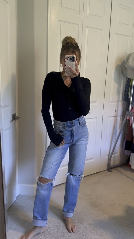 @windsor #windsor Windsor High-Rise Distressed Boyfriend Jeans wearing size one  distressed jeans that add an edge to your look! The light-wash denim jeans feature a flattering high-rise waist and a boyfriend silhouette with trendy knee slits

#LTKfindsunder50 #LTKsalealert #LTKVideo