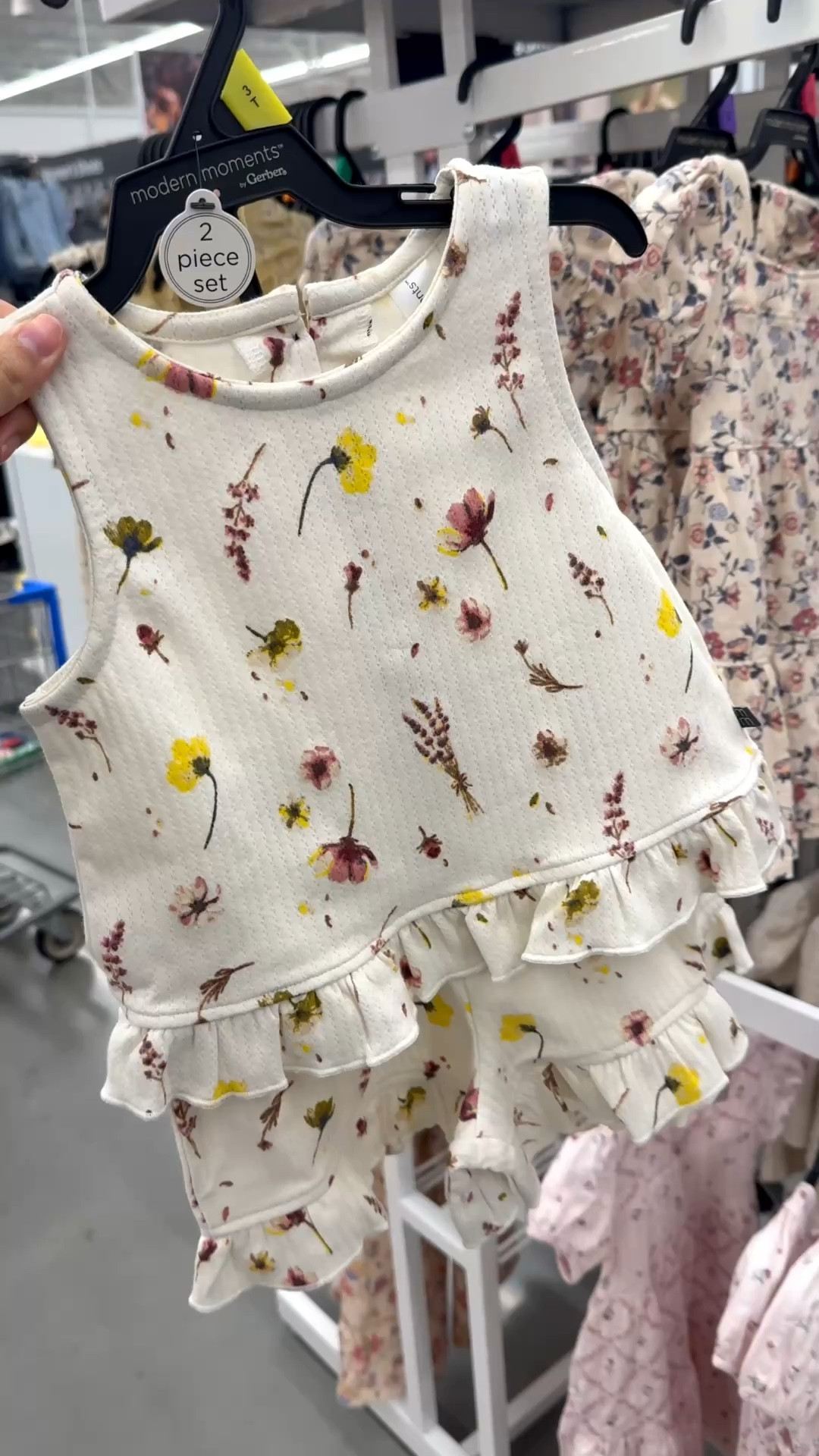 Spring kids clothes at @walmart are too good right now 🌸 I found the cutest pieces from the @modernmomentsbygerber line for both my kids and I’m definitely stocking up! The colors, the soft fabrics, and the prices make it so easy to grab a few outfits for playdates, school, and everyday adventures. If you’re refreshing your kids’ spring wardrobe, don’t sleep on these!

#WalmartFinds #ModernMoments #KidsSpringOutfits #ToddlerStyle #WalmartFashion