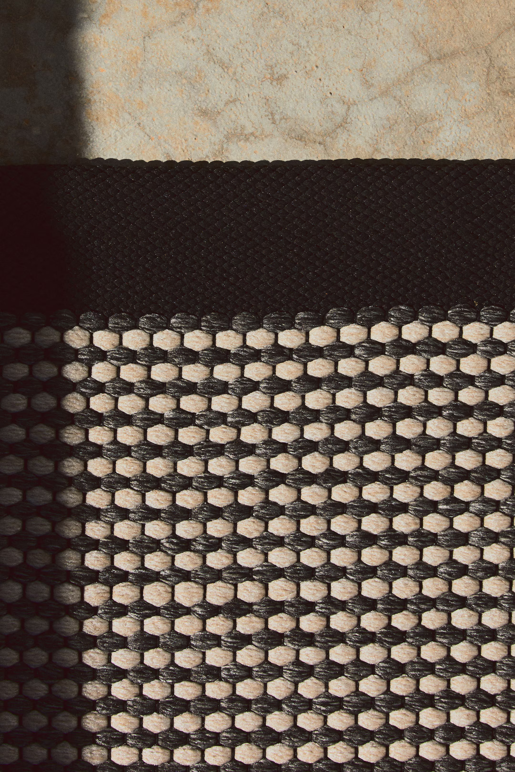 Small Indoor/Outdoor Rug | H&M (US + CA)