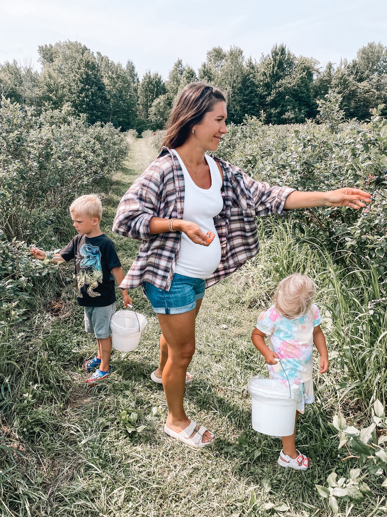 Blueberry picking outfits!

Flannel is apart of the #nsale (my favorite buy every year!), small
White tank, medium for pregnancy
Sandals are 2nd color I own. Fit tts 
Toddler tie dye set, target find 

Target style 
Nordstrom anniversary sale
Nordstrom sale
Toddler girl outfits 
Summer outfits 
Fall outfits 
Back to school


#LTKxNSale #LTKBacktoSchool #LTKFamily