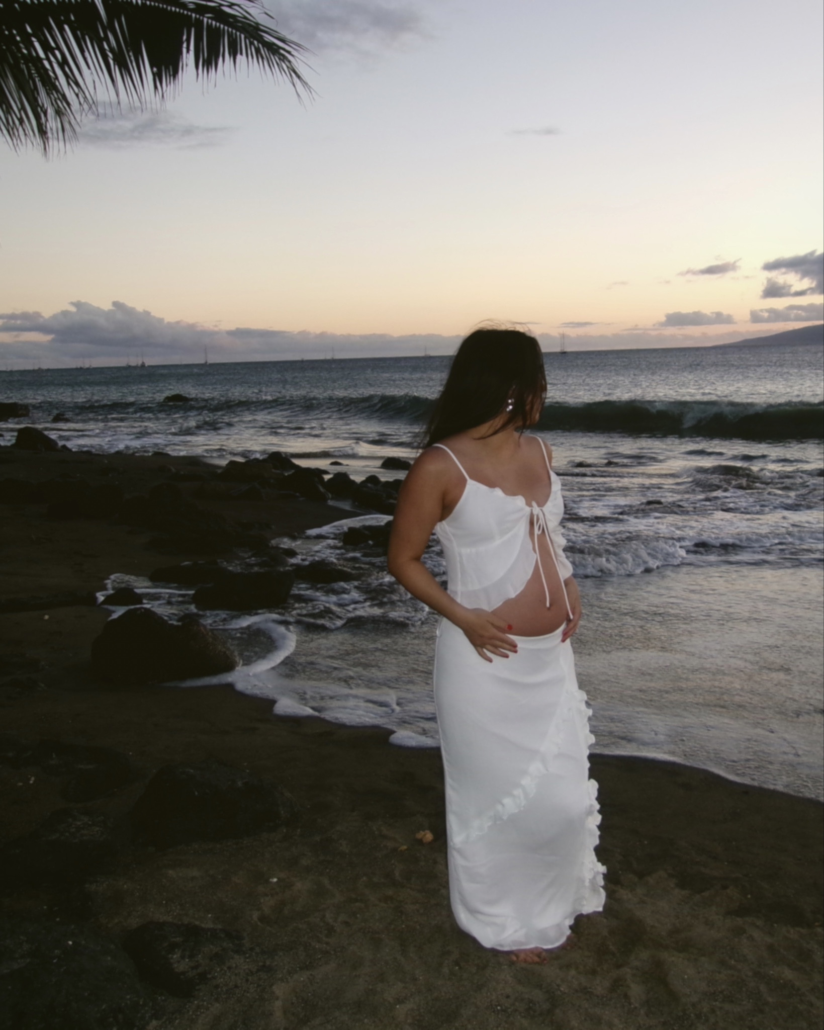 Baby announcement photo fit inspoooo

#LTKBump