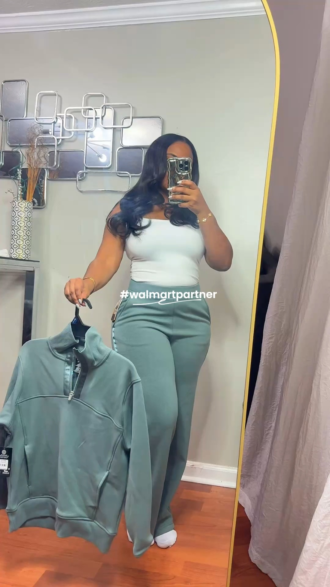 Walmart Avia Set.

 #walmartpartner  Avia Women's and Women's Plus Fleece with matching sweatpants 


#walmartstyle 
@walmartstyle 

I’m wearing a size Ex small top And medium bottom 

All of these items come in a variety of sizes and colors, so there’s something for everyone!

walmart two piece  set
walmart fashion finds
walmart fashion finds 2025
walmart must have 
walmart winter  2025
clothes
LTK Post 

Black Friday

#LTKFindsUnder50 #LTKootd #LTKgrwm