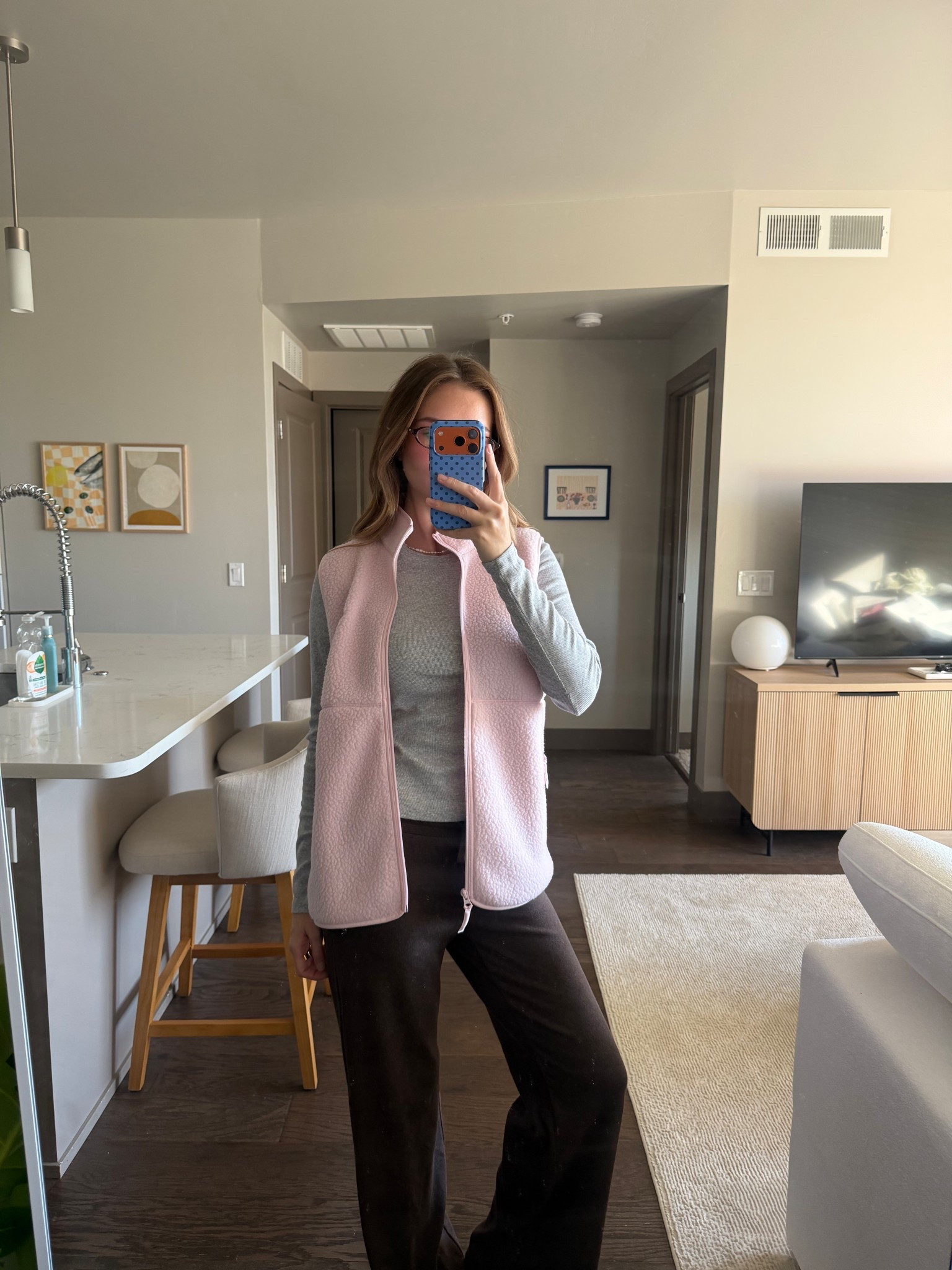 Size small pants, size medium long sleeve but small would be better, vest is medium! 

#LTKU #LTKGiftGuide #LTKActive