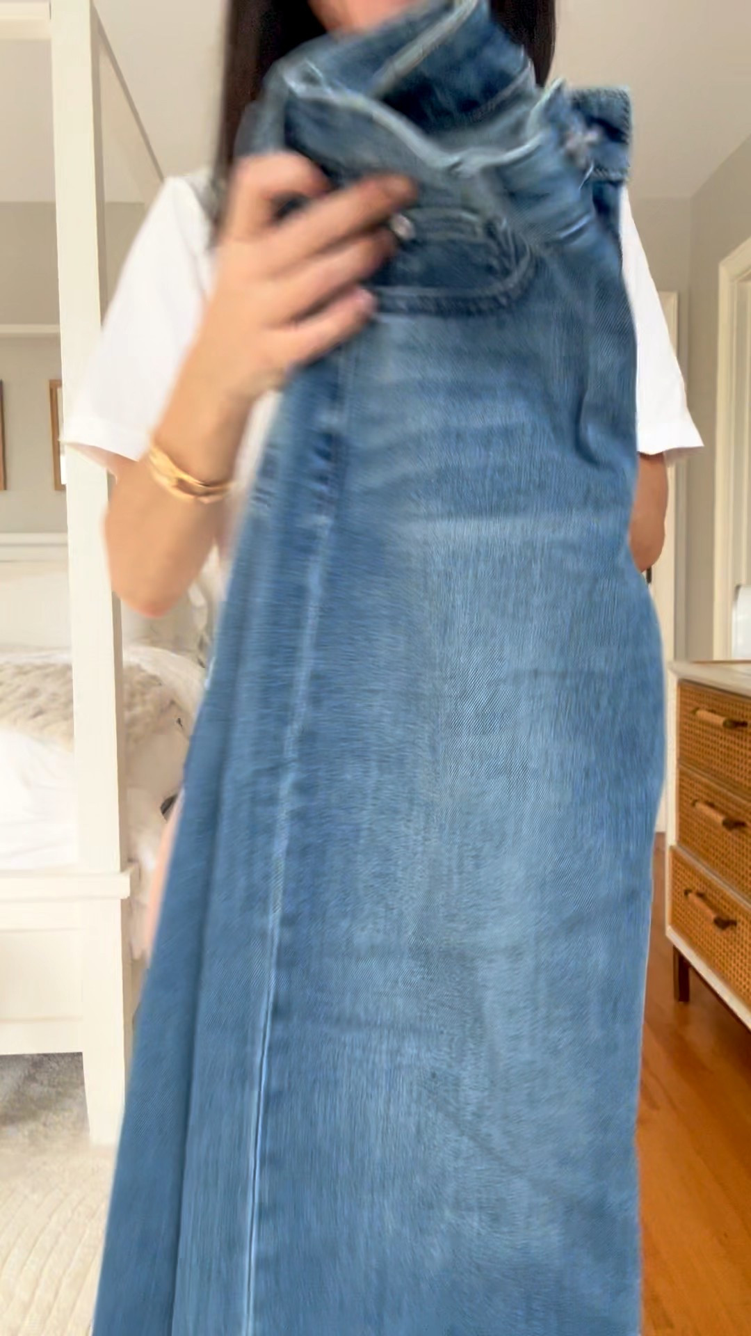 I still can’t believe these jeans are only $50! Unbeatable price and insane fit👏🏼👏🏼
Wearing my normal size 25. 



#LTKgrwm #LTKootd #LTKdayinmylife