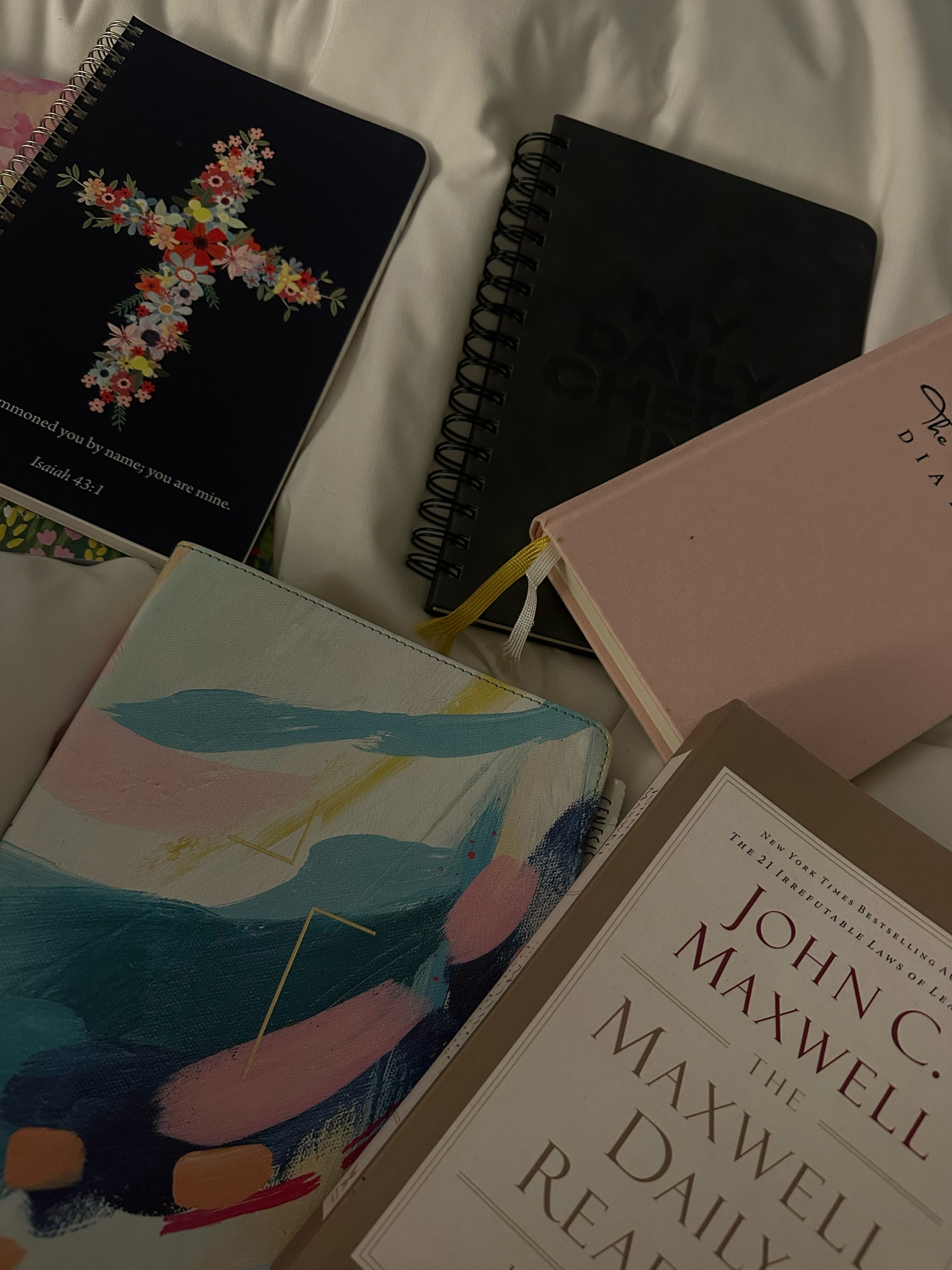 🤎🤎

#LTKGiftGuide #LTKMostLoved #LTKFindsUnder100