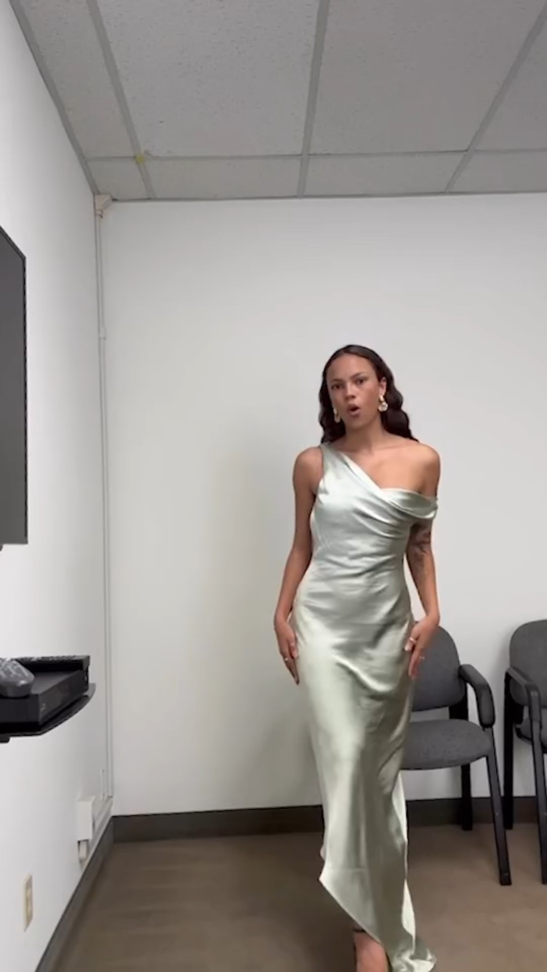 The #WomenTellAll looks are in, and the ladies or Grant’s season are serving up style and sass! From bold statements to timeless elegance, these outfits are as unforgettable as the conversations. 🌹✨

#LTKWatchNow 

#LTKStyleTip