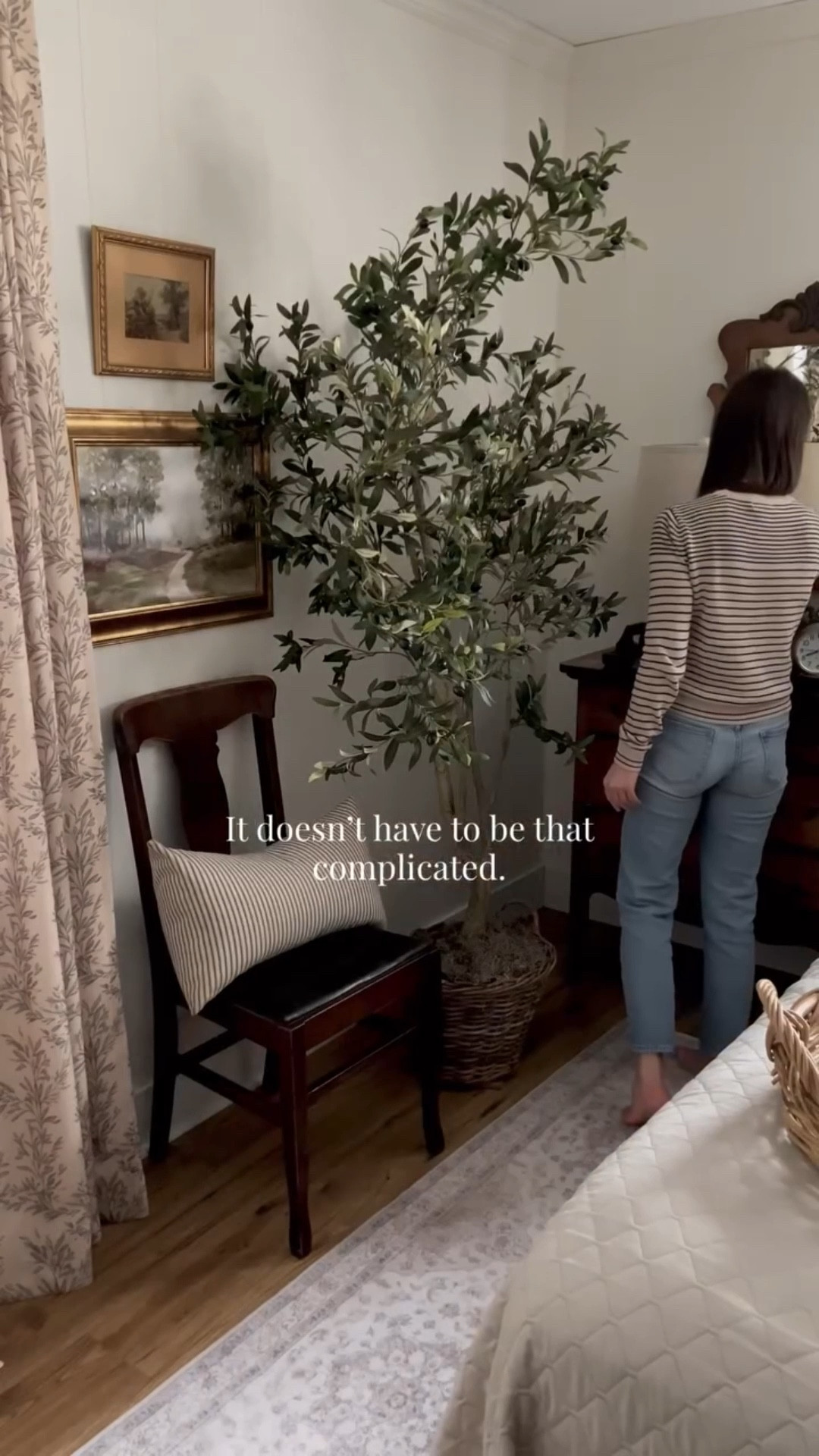 I believe the most comforting bedrooms keep things simple. They stick to the basics and get them just right, providing a reliable escape that doesn’t take much to maintain, but is always there to meet you at the end of a long day, or on chilly mornings when you just don’t want to get out of bed. We recently added these new @PureCozy_amz runners to either side of our bed and to say I was shocked at how soft and thick these super affordable rugs are would definitely be an understatement. 10/10, highly recommend if you’re looking for something to make getting out of bed on chilly spring mornings just a little easier.🤍