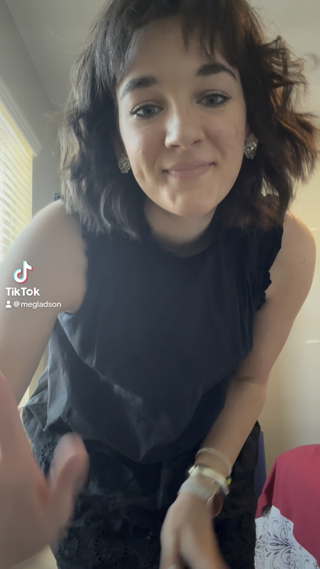 Video ootd?? Let’s see how the views work! Dress is sold out but linked 2 that are similar that I have my eye on:)

#LTKShoeCrush #LTKWorkwear