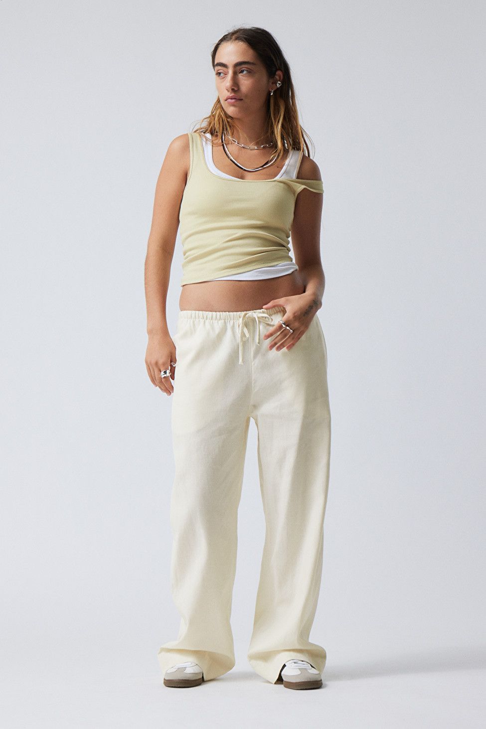 Mia Linen Mix Trousers | Weekday