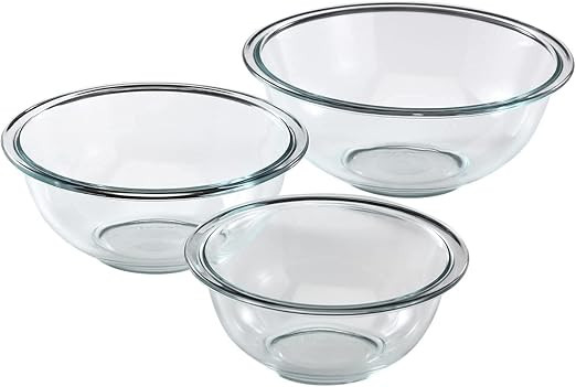 Pyrex Smart Essentials 3-Piece Prepware Mixing Bowl Set, 1-Qt, 1.5-Qt ,and 2.5-Qt Glass Mixing Bo... | Amazon (US)