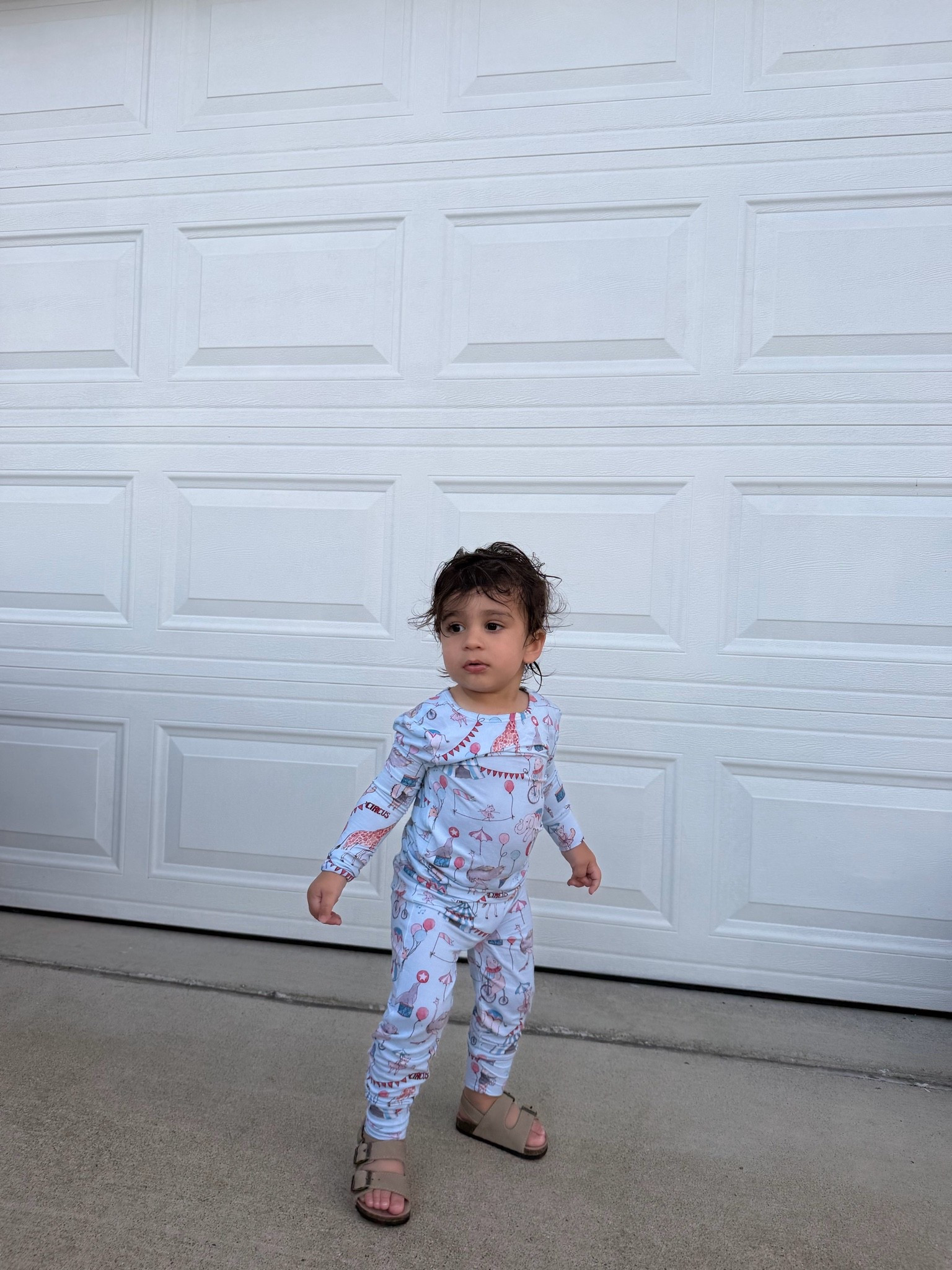 my cutie in his 4th of july pajamas 🇺🇸❤️ @poshpeanut