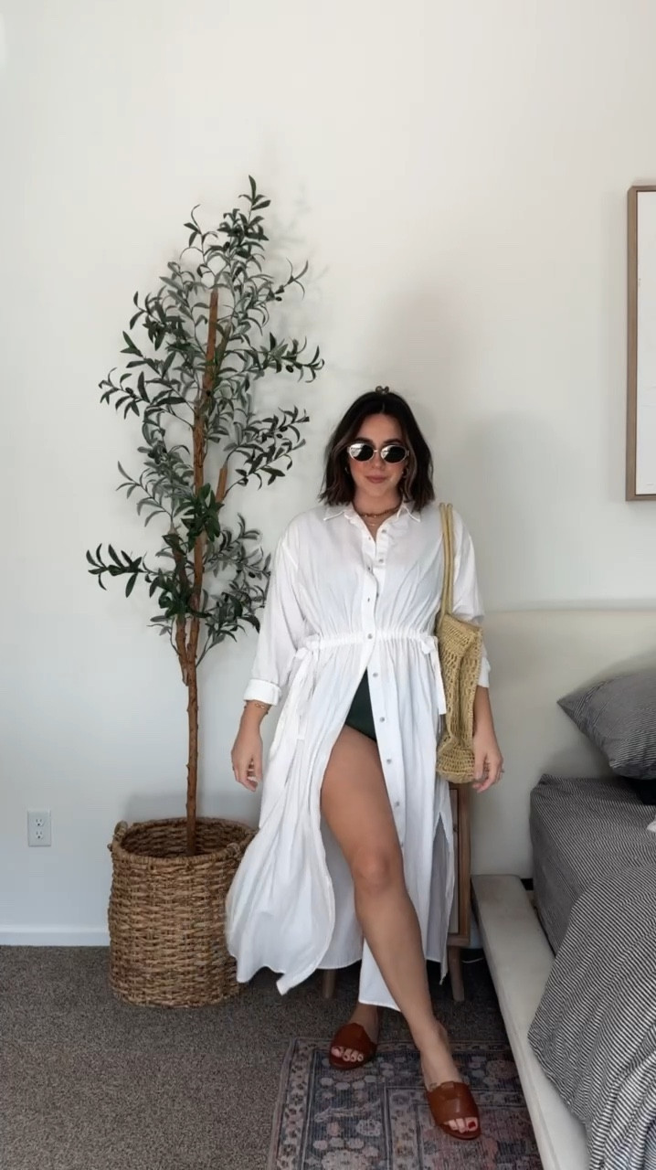 The viral dress 3 ways. I wear a size medium. Swimsuit size L top, M bottoms. 



#LTKSwim #LTKMidsize #LTKTravel