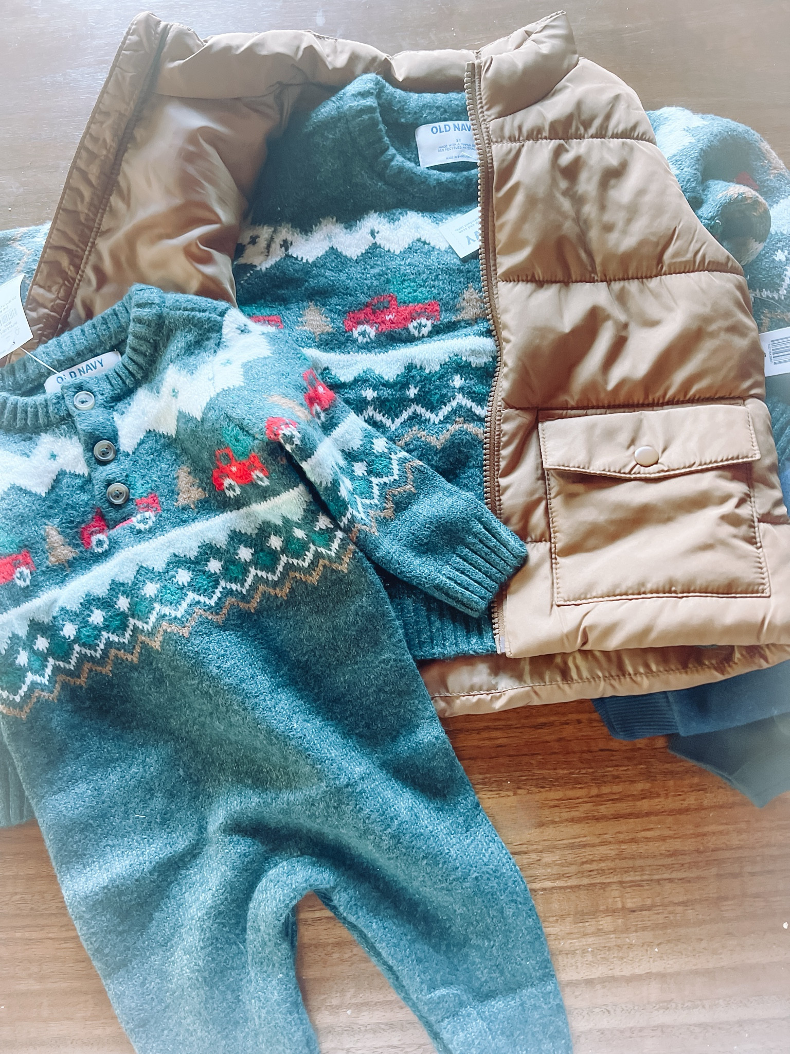 Baby and Toddle Boys Old Navy finds for fall and Christmas! Perfect for family photos or picking out a Christmas tree at the tree farm! 

#LTKbaby #LTKHoliday #LTKkids