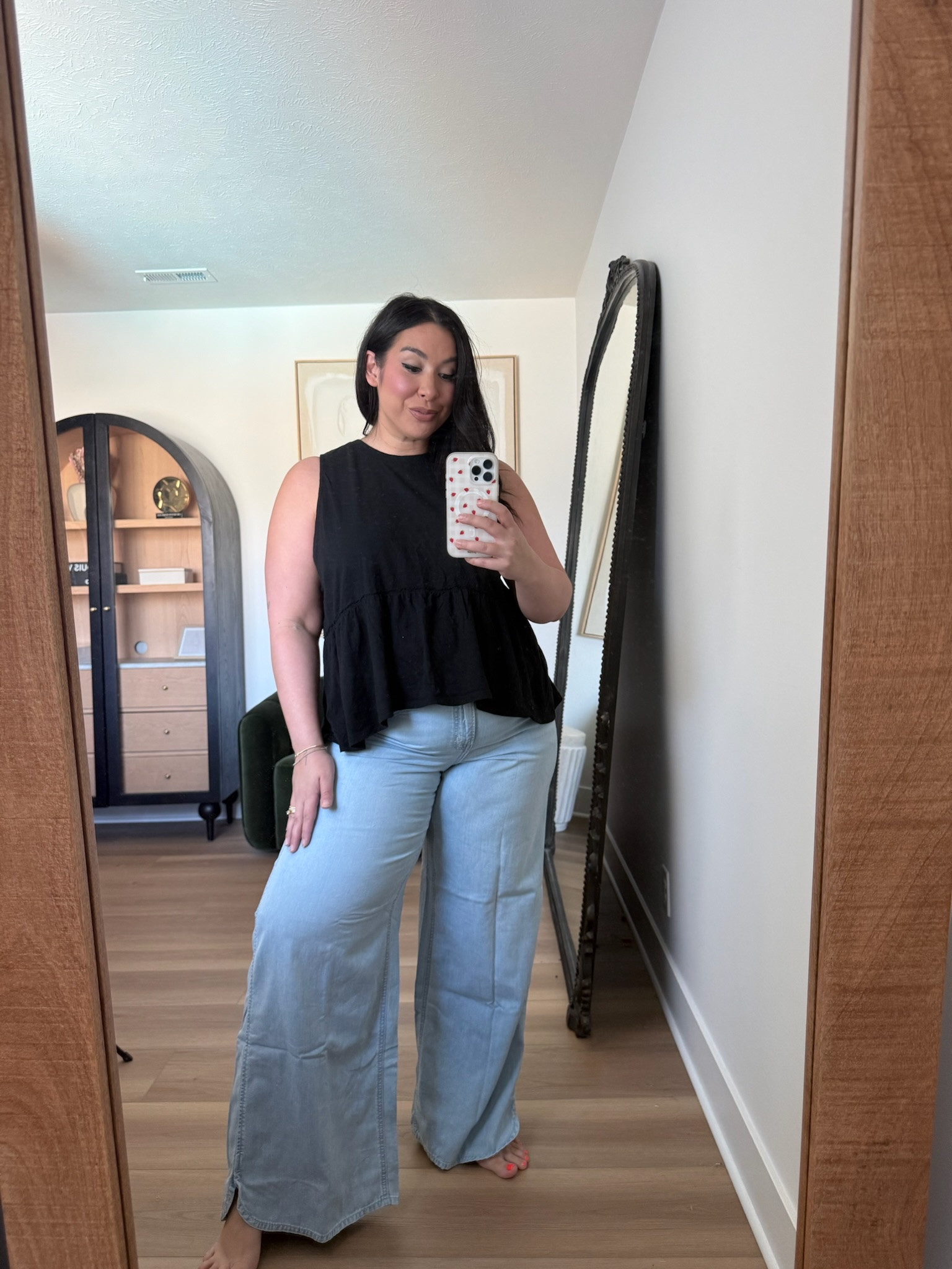 Midsize spring outfit!
-
-
-
Soft pants, flowy pants, matching set, casual outfit, midsize outfit, postpartum outfit, aerie outfit

#LTKMidsize #LTKootd