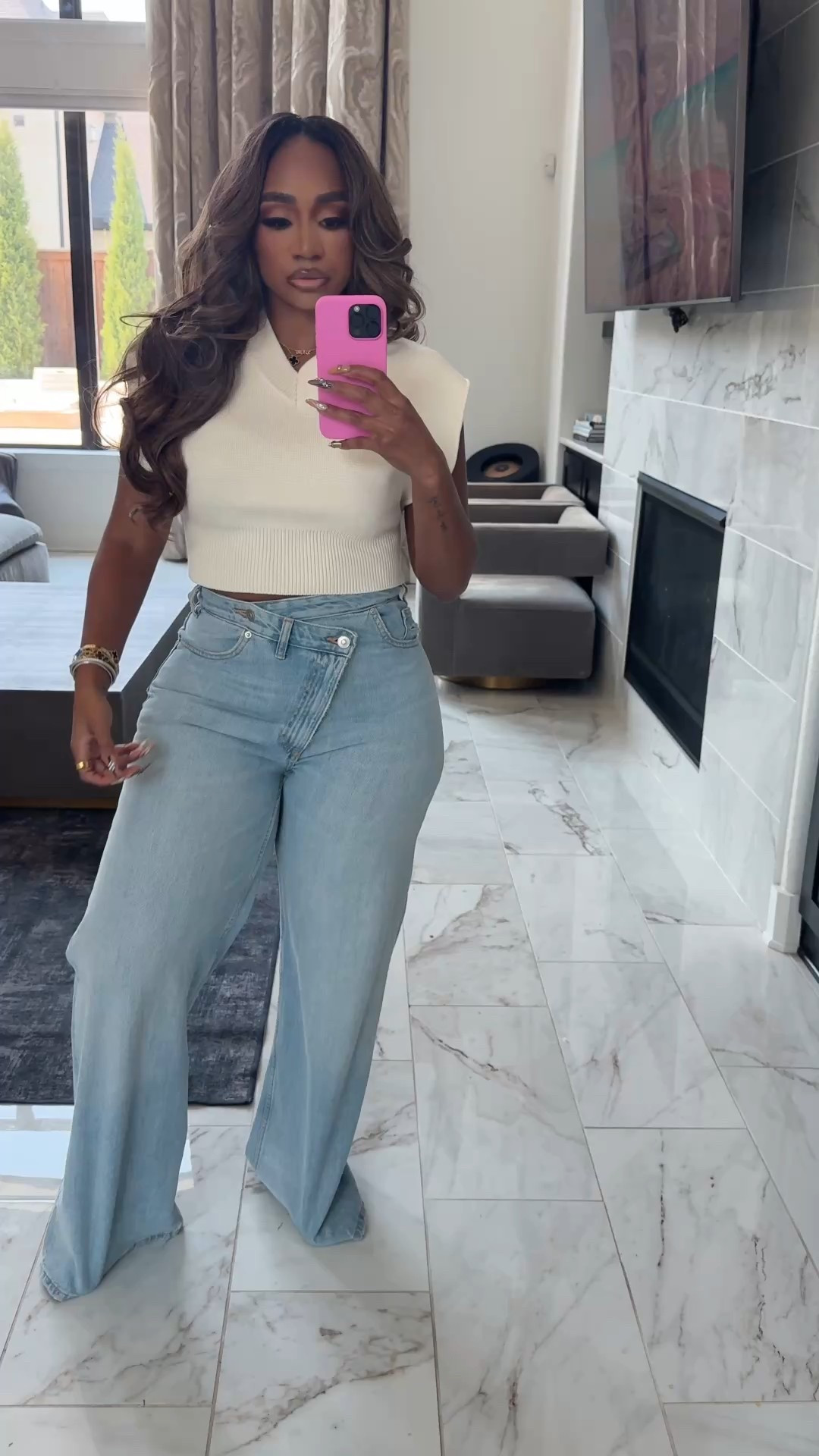 Winter Outfit inspo with this knit cropped vest and denim! Pairs well with flats!



#LTKootd #LTKMidsize #LTKFindsUnder100