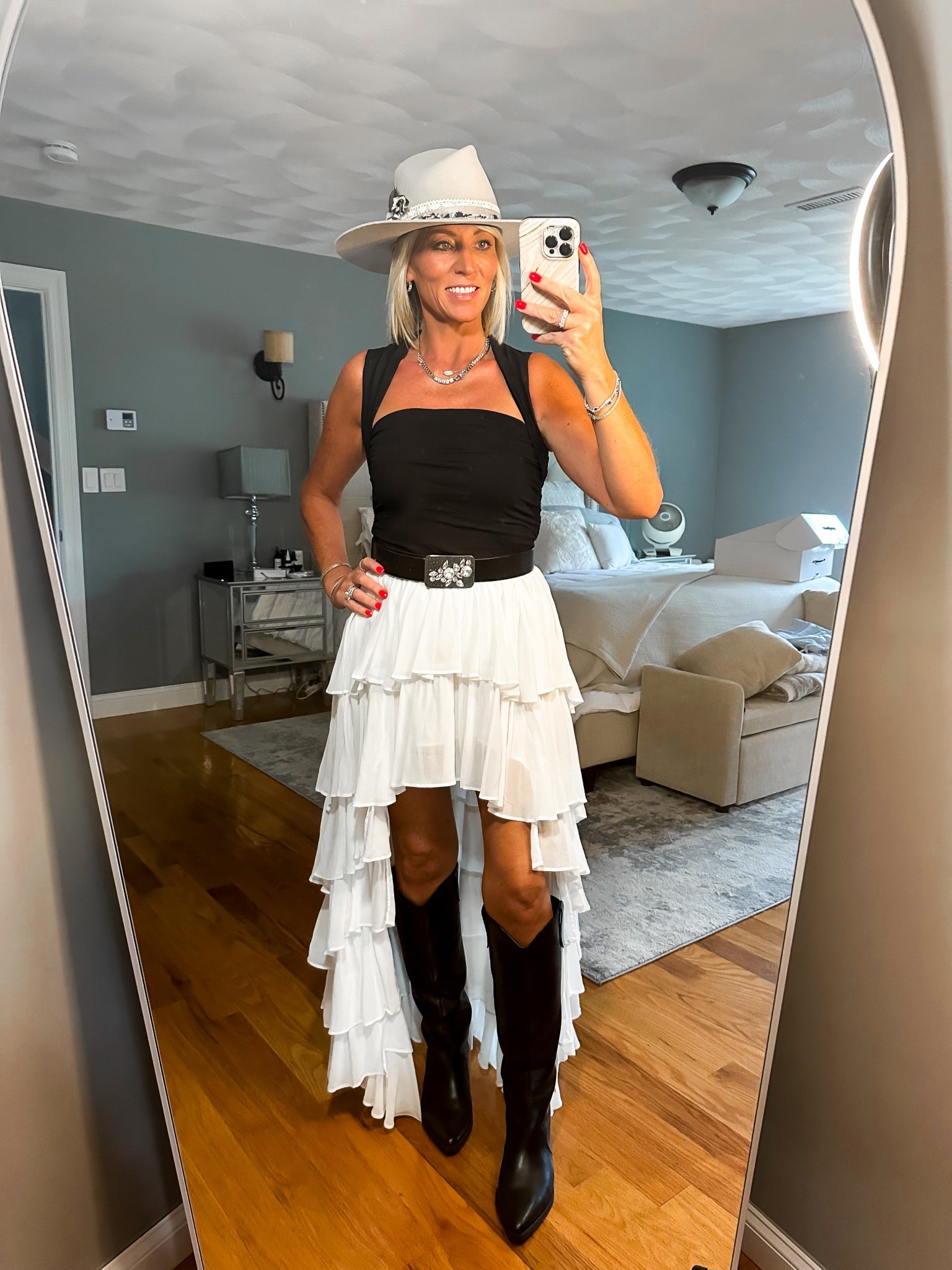 🤠last night’s concert look🤠
Skirt runs big, wish I sized down. Top and boots TTS. Belt is sold out but I linked similar 

#LTKSummerEdit #LTKOver40 #LTKSeasonal