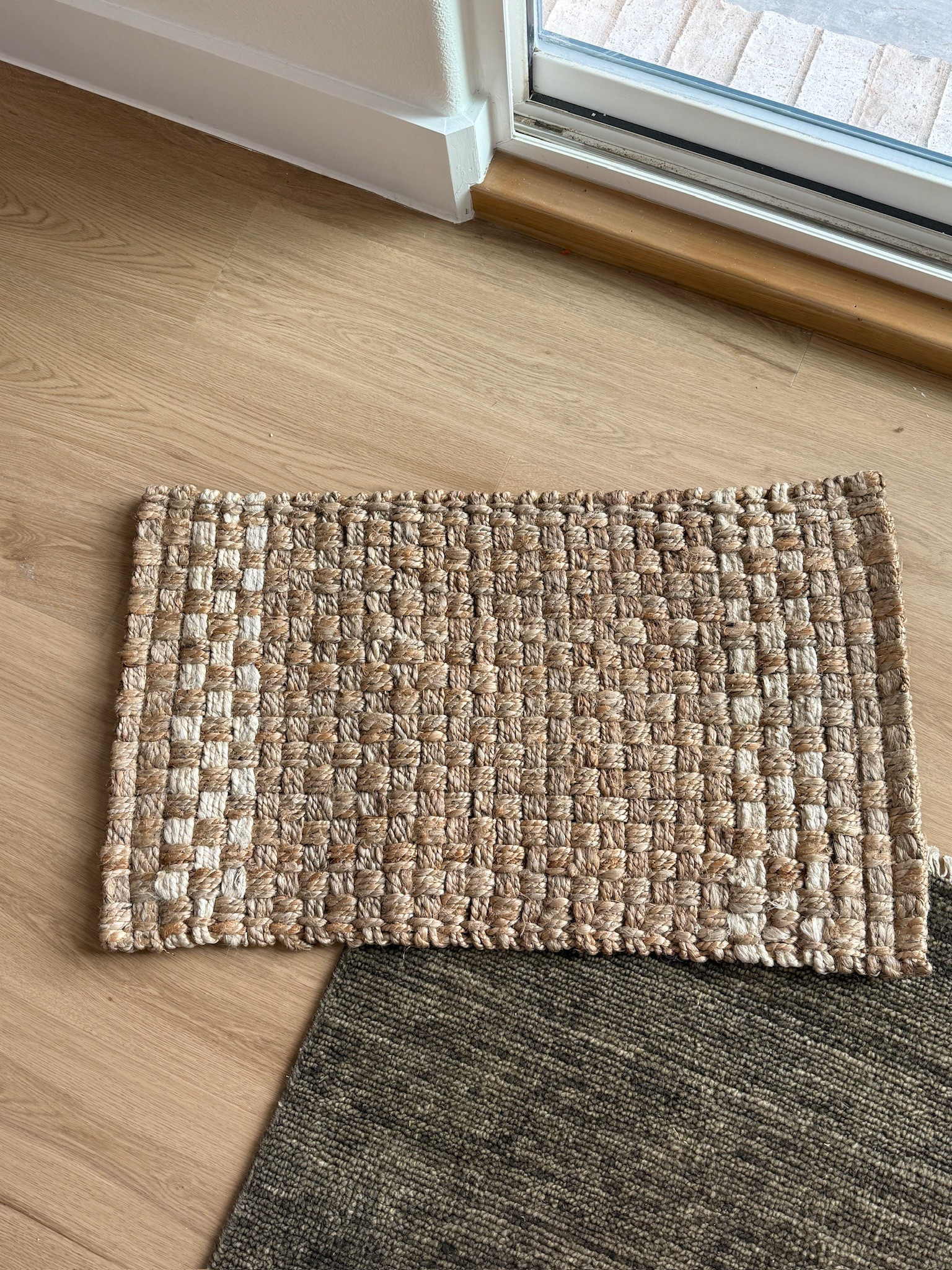 Cutie doormat from Walmart - only $15! 

affordable home finds, walmart home, walmart deals, seasonal home, budget friendly home finds  

#LTKFindsUnder50 #LTKSeasonal #LTKHome