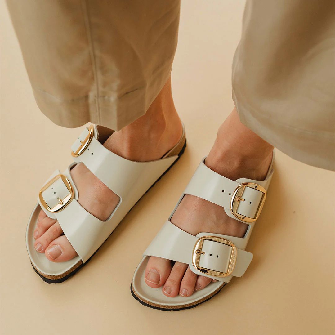 Birkenstock Arizona Big Buckle-High Shine Ecru | Albion Fit