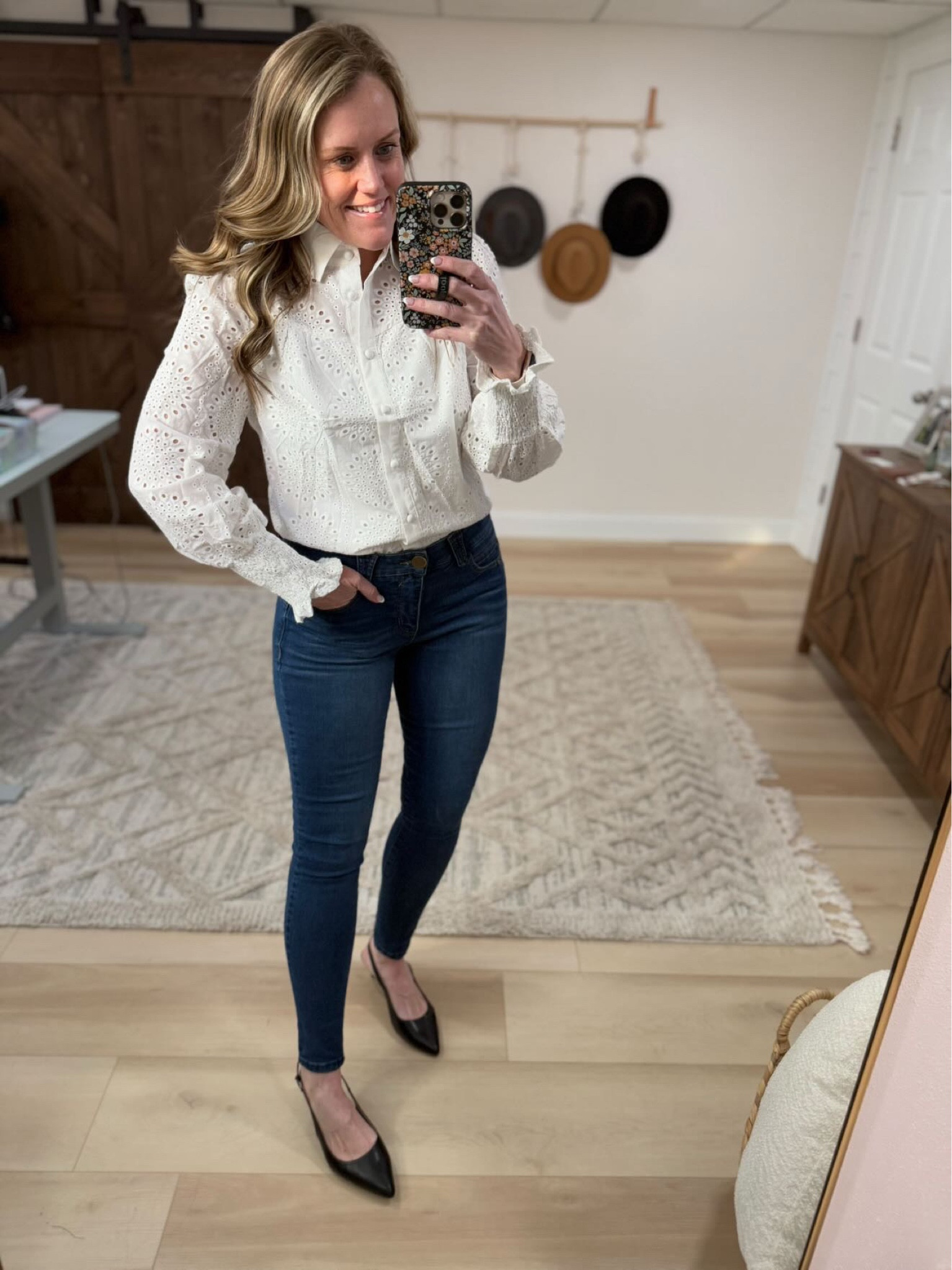 Winter work outfit

spring outfit  spring fashion  casual outfit  Amazon finds  Amazon fashion  skinny jeans  workwear  heels 

#LTKWorkwear #LTKStyleTip #LTKFindsUnder50