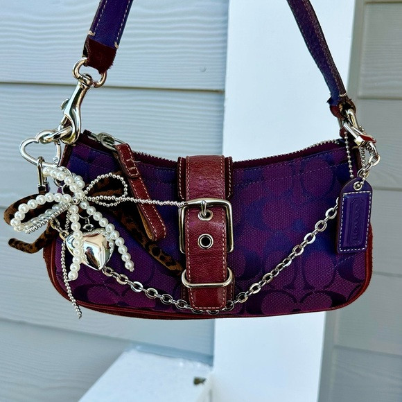 💜 𝓡𝓪𝓻𝓮 𝓥𝓲𝓷𝓽𝓪𝓰𝓮 𝓒𝓸𝓪𝓬𝓱 𝓓𝓮𝓶𝓲 𝓑𝓾... | Poshmark