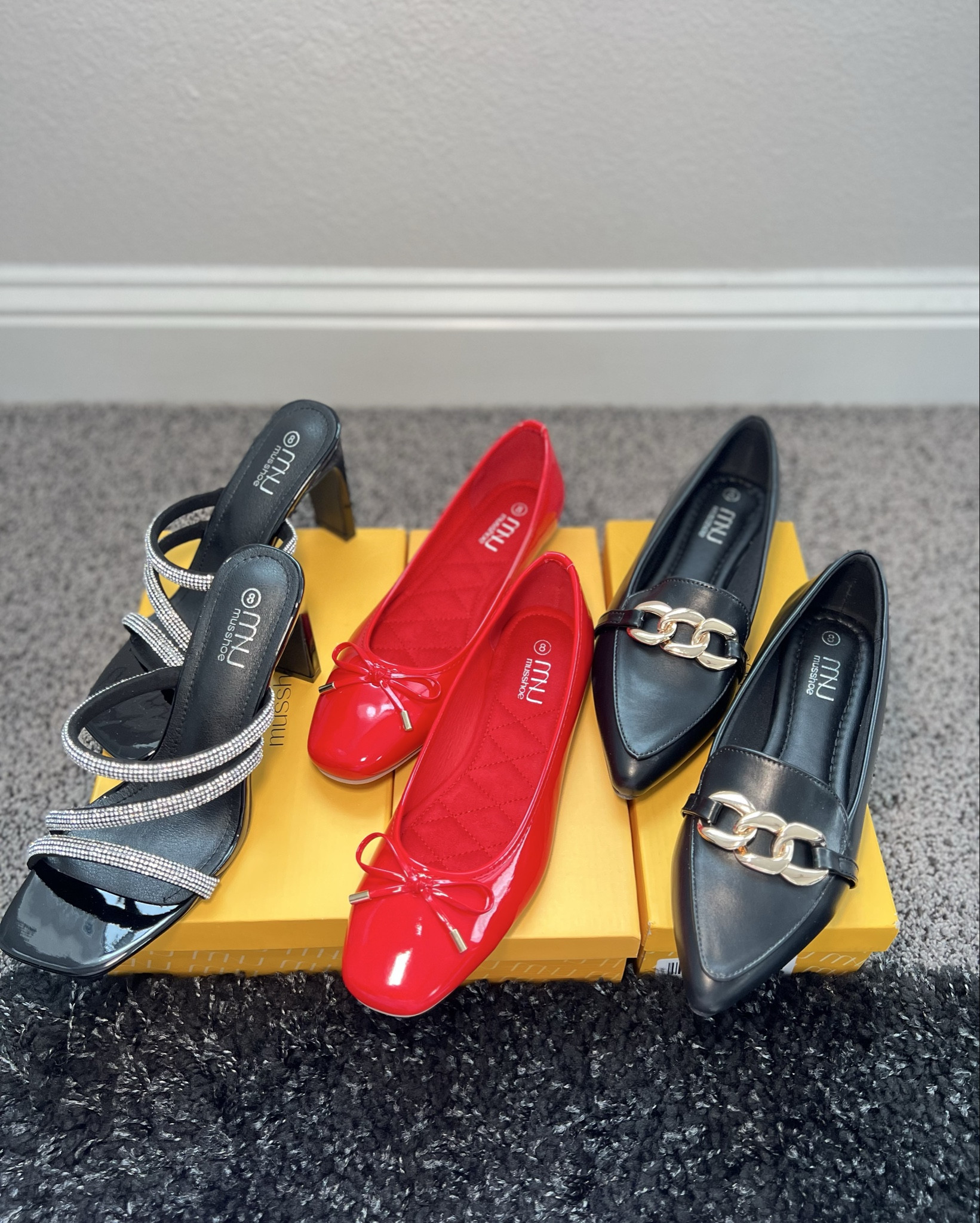 I’m absolutely in love with @musshoeofficial shoes. They are a perfect staple for any occasion. 

#LTKSaleAlert #LTKStyleTip #LTKFindsUnder50