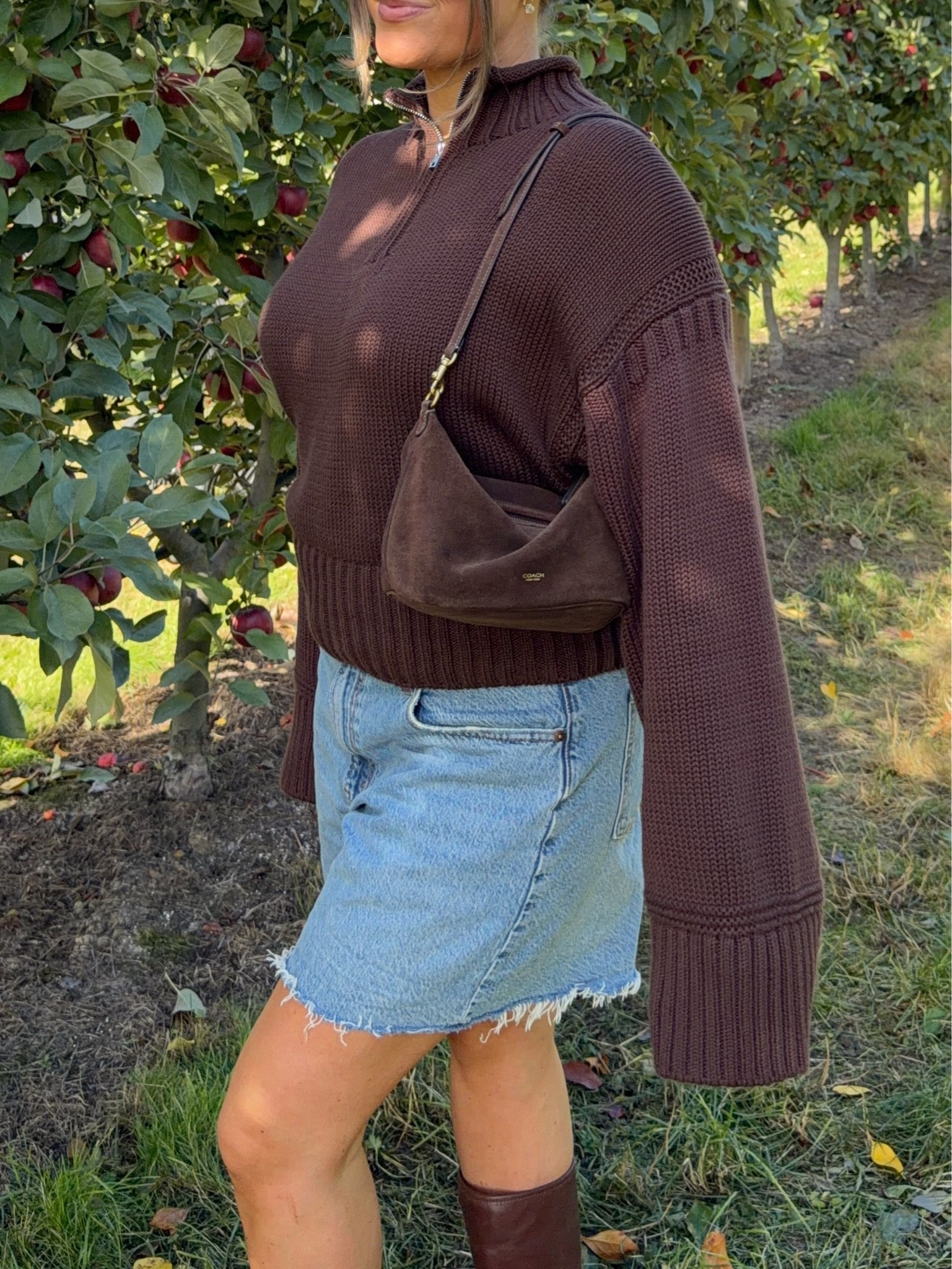 Size large in sweater I think it runs pretty true to size with a slight oversized fit! 100% cotton which I love. Boots true to size 8 shorts are old Abercrombie low rise I sized up and cut them short!

#brownsweater #rollnecksweater #zipsweater #bresheppard #fallstyle #jcrew