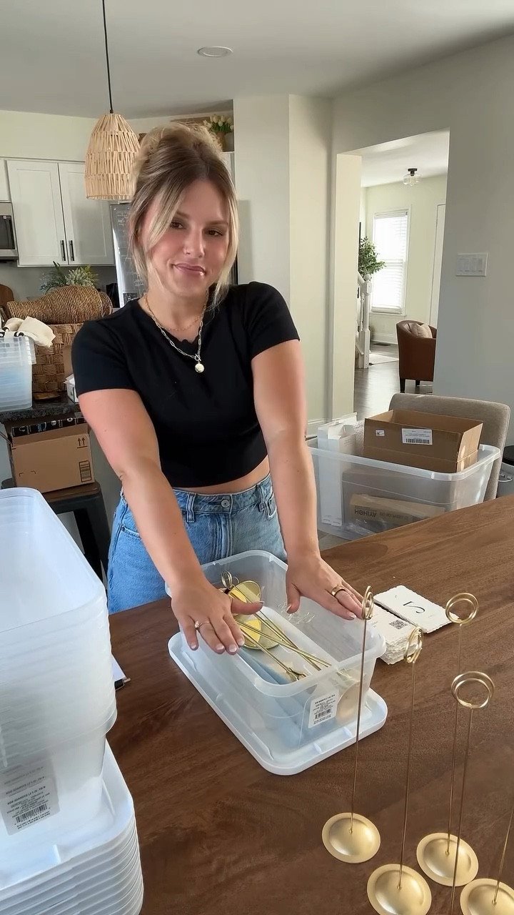 Ahhh 2 weeks away!! Organizing all of my centerpiece items per table😇 

wedding, wedding organization, wedding inspo, organization, bride, centerpieces, wedding decor, diy wedding