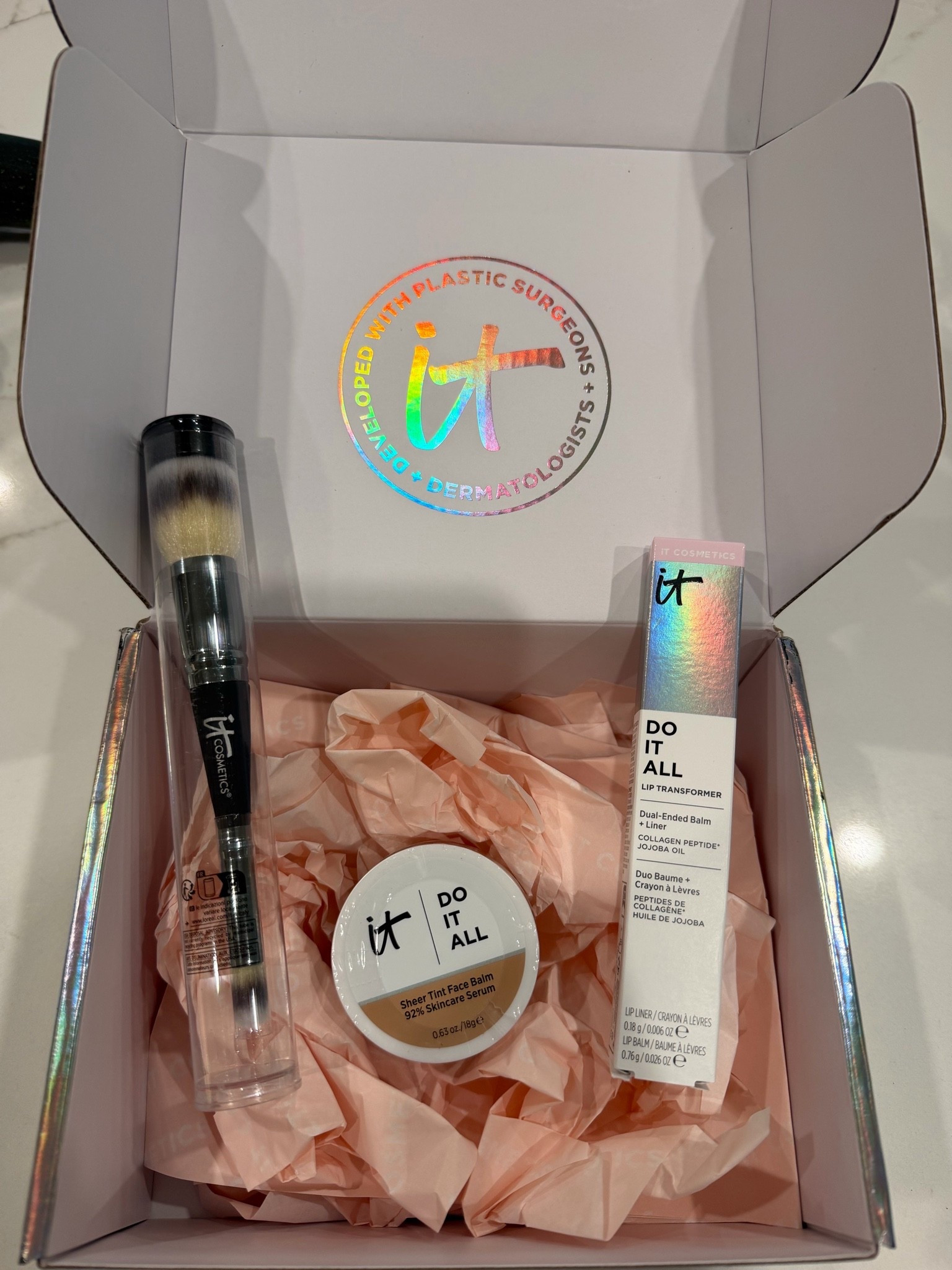 New product alert // new make up // it cosmetics do it all collection

#LTKBeauty