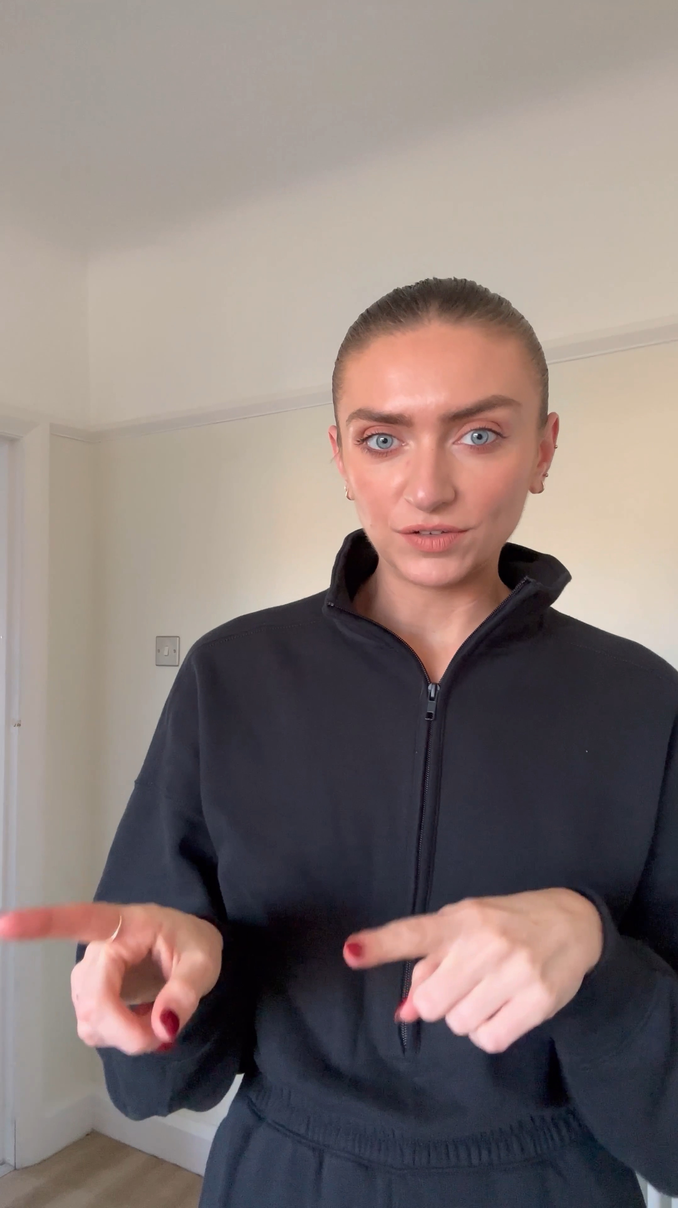 Wearing the small regular - I’m 5ft 6 
In the Abercrombie jumpsuit, AFEMILY  for an extra 25% off 
And a small in the Uniqlo seamless down parka, in the dark green 

#LTKuk #LTKCyberWeek #LTKwinter