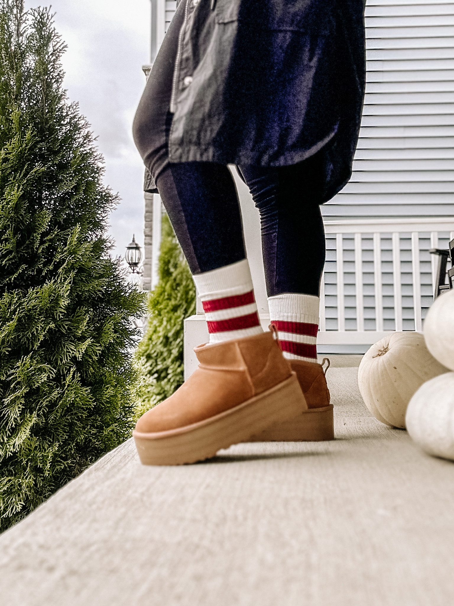 It’s UGG seasonnnnn 🥳🥳🥳

#LTKHolidaySale #LTKGiftGuide #LTKfamily