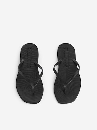 Sleepers Tapered Flip Flops – Black – Women – ARKET GB | Arket UK
