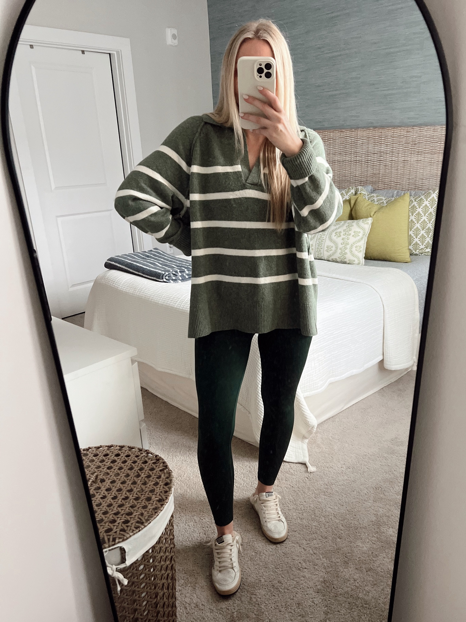 OOTD🎄 size small leggings and large sweater!!!

#LTKWorkwear #LTKHoliday #LTKSeasonal