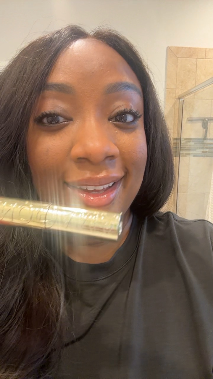 Another view on how much I love the L’Oréal panorama mascara! 

#LTKSeasonal #LTKFindsUnder50
