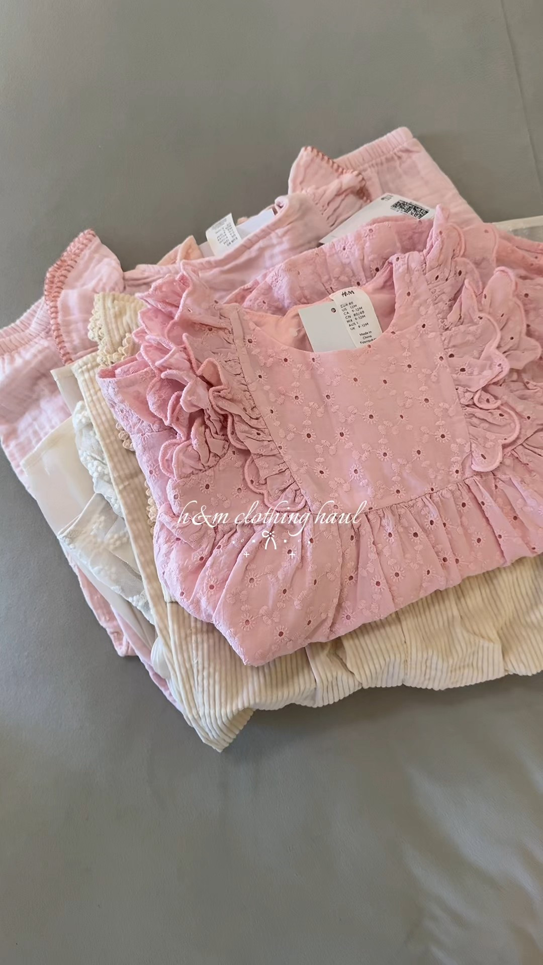 H&M clothing haul 🧸🎀✨
#babygirl #babygirloutfit #putfitinspo #clothinghaul #pinkgirly #neutralstyle #aesthetic #h&m 

#LTKFamily #LTKBaby #LTKKids