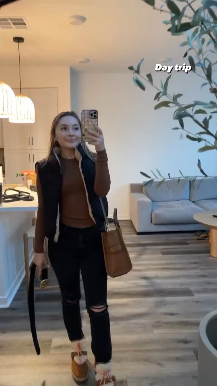 Fall outfit for the snow 😍