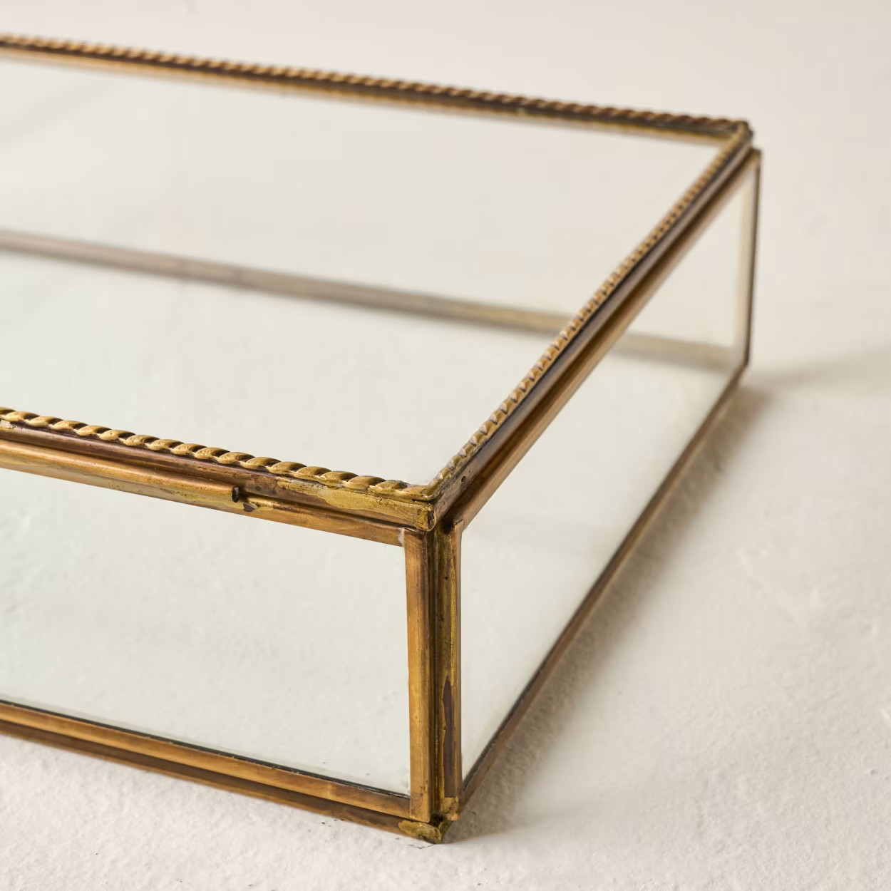 Rope Detail Glass Antique Box | Magnolia