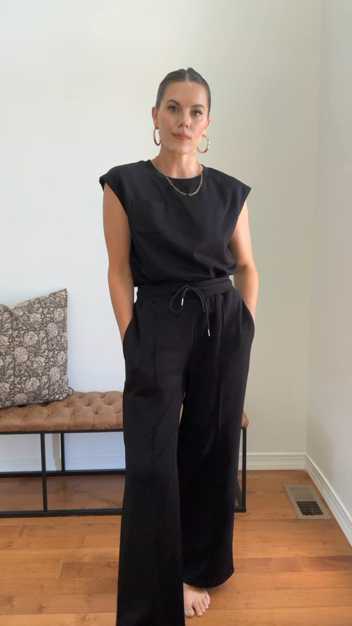 Amazon two piece set! So comfy cozy! Wearing a mediumm

#LTKVideo #LTKFindsUnder50 #LTKStyleTip