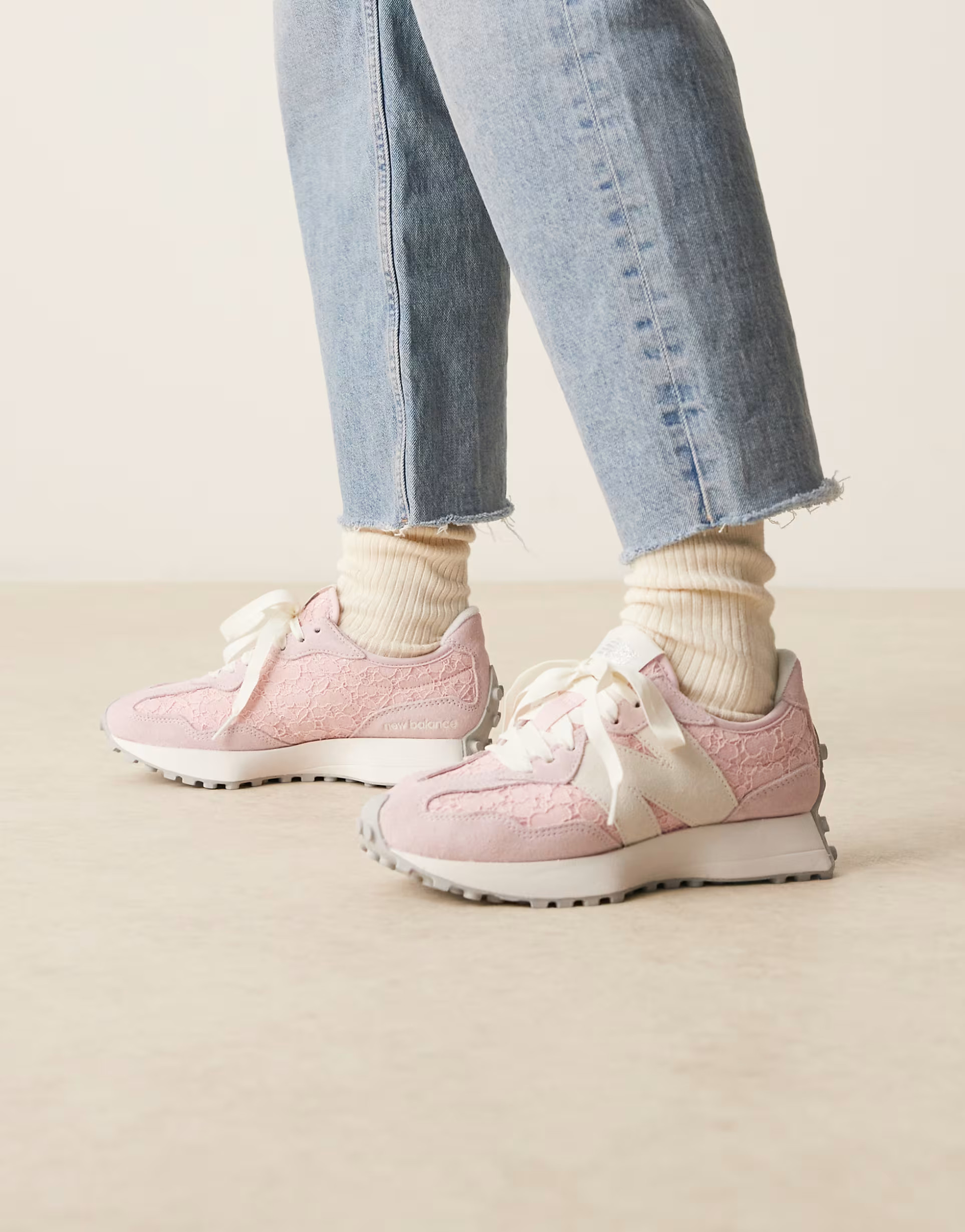 New Balance 327 sneakers in pink lace and white | ASOS (Global)