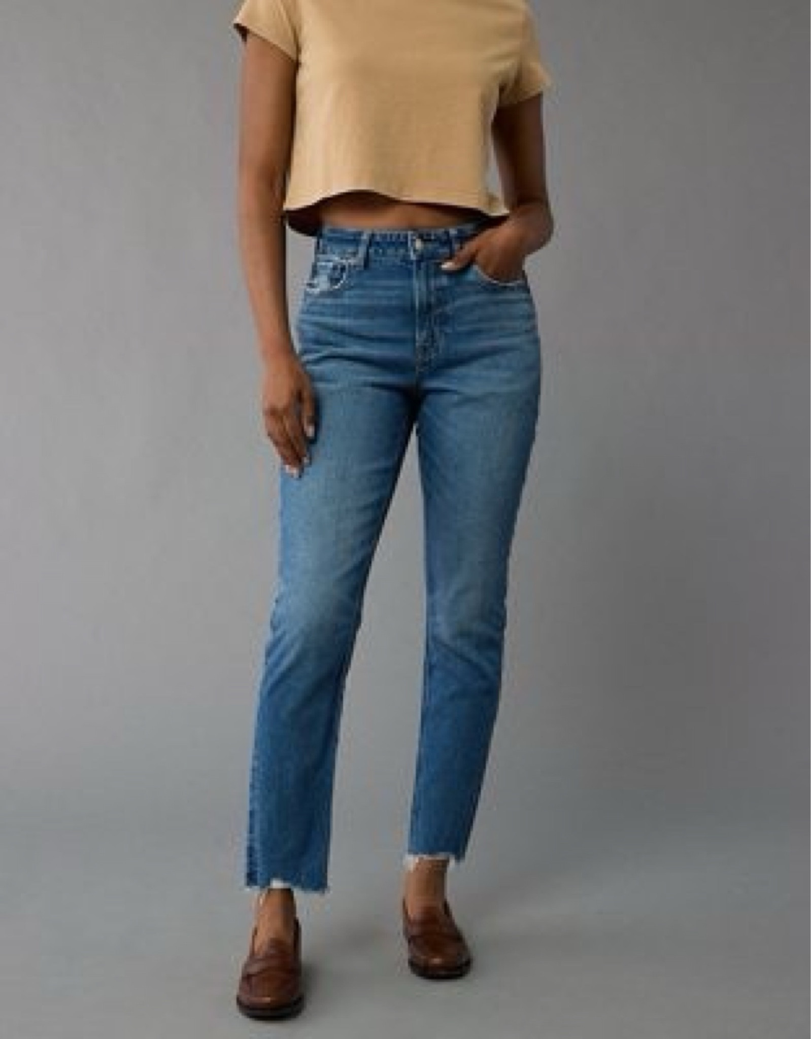 Another pair of amazing mom jeans!!! You can’t have enough good jeans!


Mom jeans, jeans, fall looks, fall outfits, everyday wear, womens clothing, fall sale

#LTKSaleAlert #LTKFallSale #LTKStyleTip