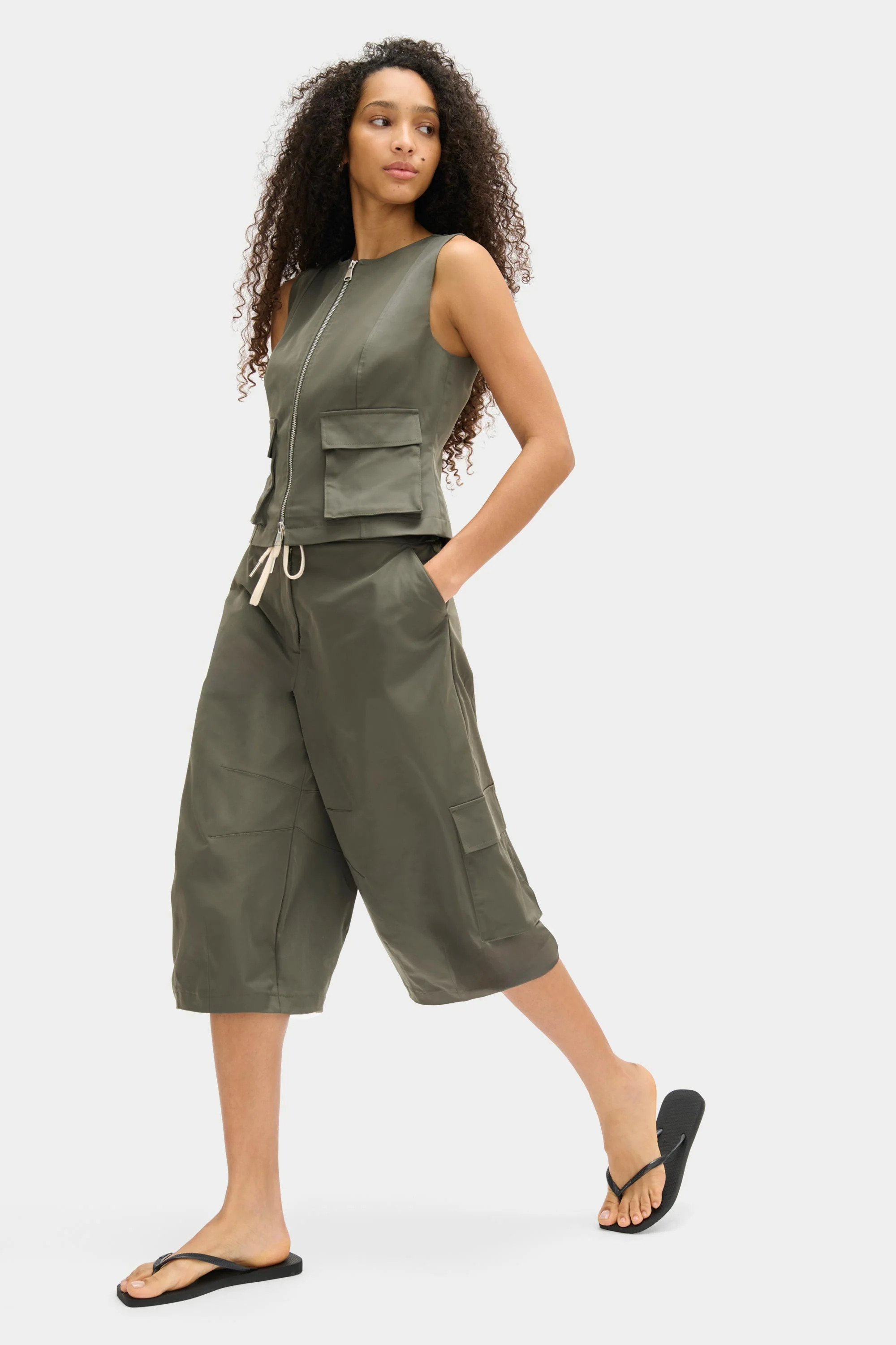ALIGNE Balloon Leg Culottes - Green | Bentley | ALIGNE USA