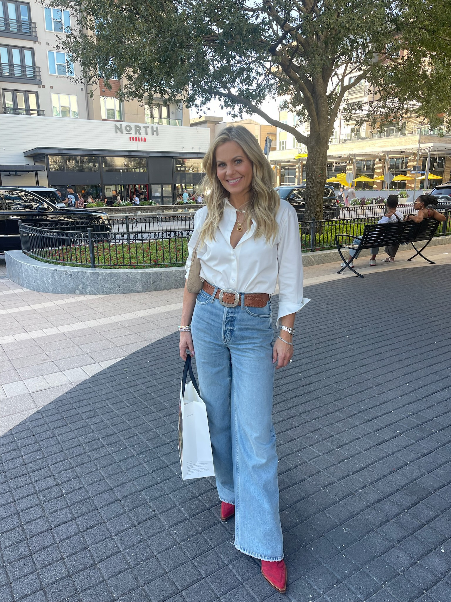 This outfit is such a good transition piece for fall. 
The pop of color in the shoes really makes it.🙌🏼

The belt I’m wearing is Ralph Lauren, LTK won’t let me link it so I’ve linked one similar.

#LTKStyleTip #LTKSeasonal #LTKOver40