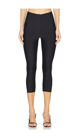 Holly Capri Leggings in Black | Revolve Clothing (Global)
