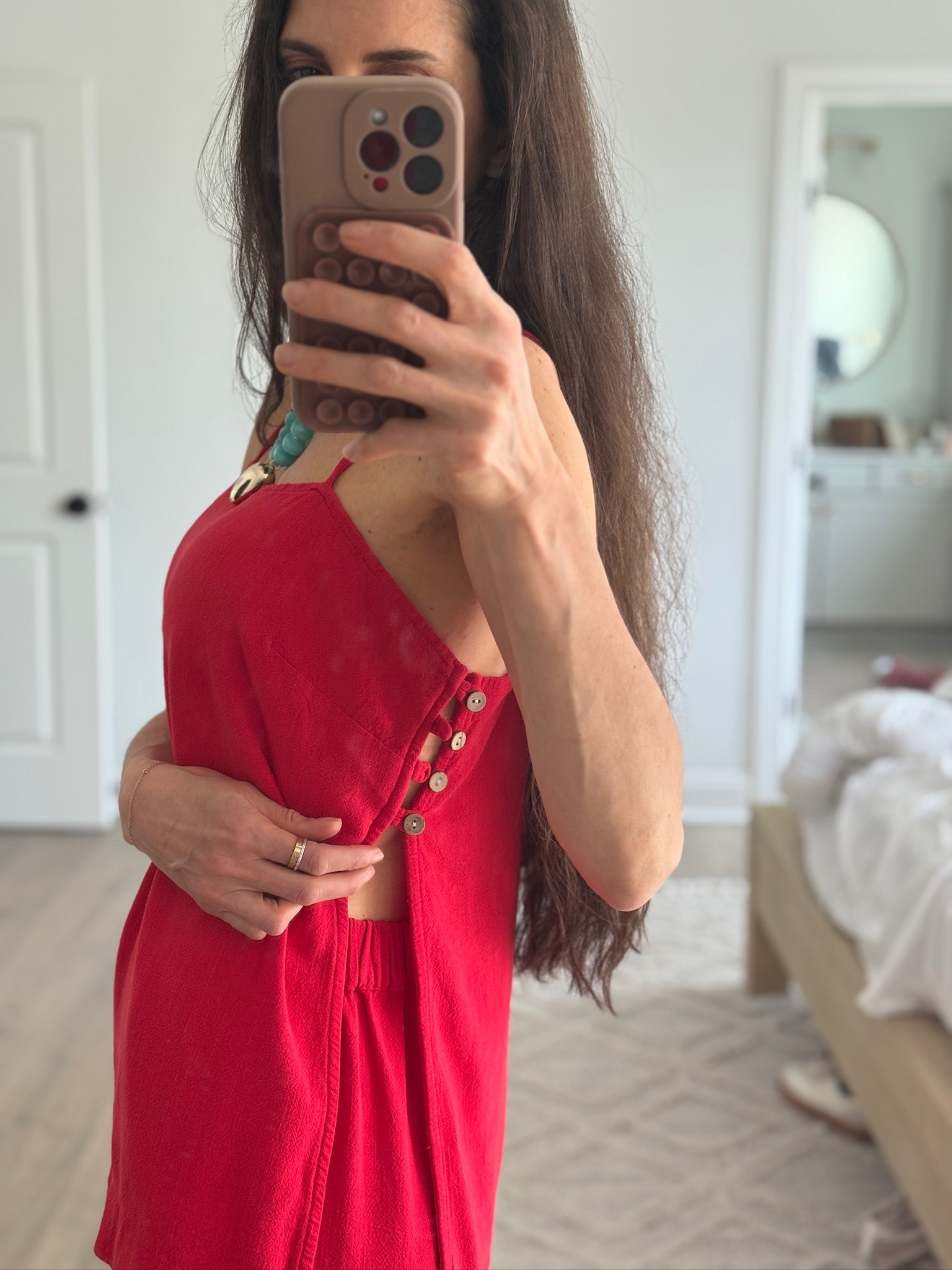 This set is SO good. The color, the fit, the lightweight feel… it’s an easy throw on that still looks put together.

Perfect for vacation, summer nights, or anything you want to feel comfy but cute.

#LTKmomlife #LTKootd #LTKSeasonal