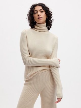 CashSoft Rib Turtleneck Sweater | Gap (CA)