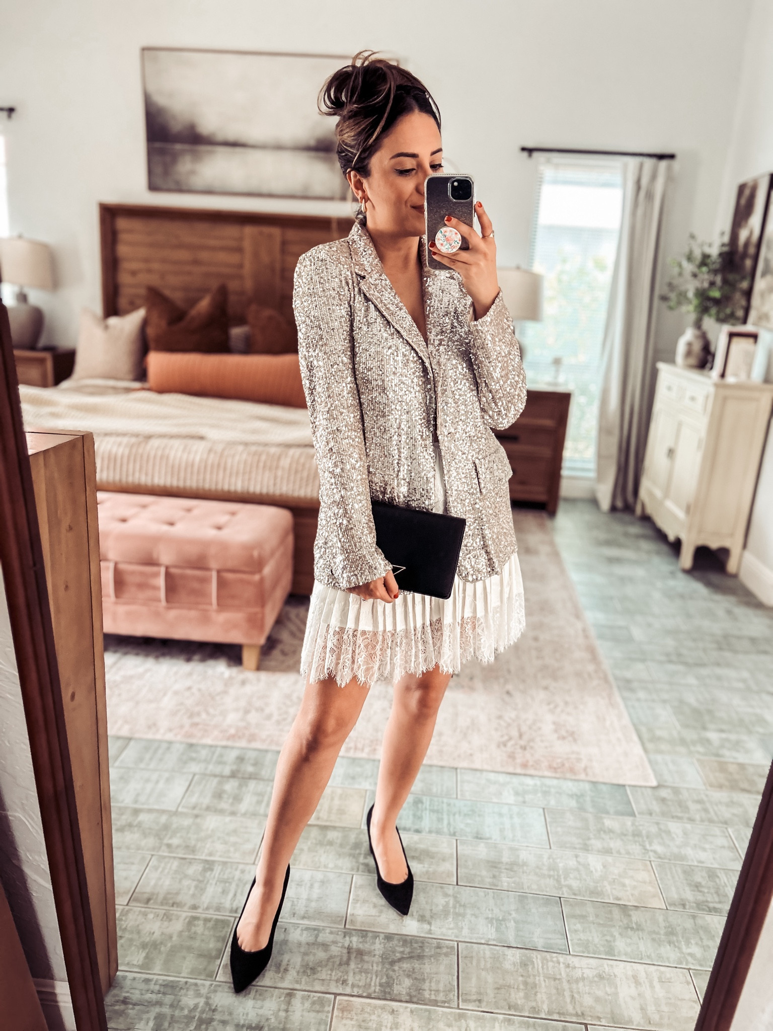 Holiday Outfit Ideas

#LTKHoliday #LTKSeasonal #LTKOver40