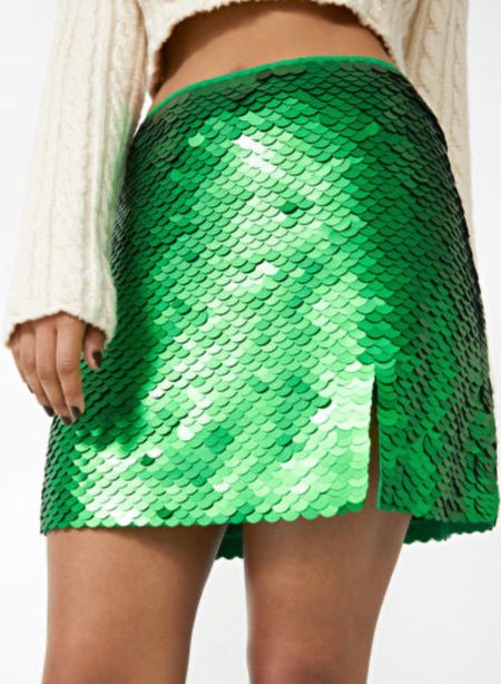 Sequin skirt 🍀

#LTKstyletip #LTKsalealert #LTKSeasonal